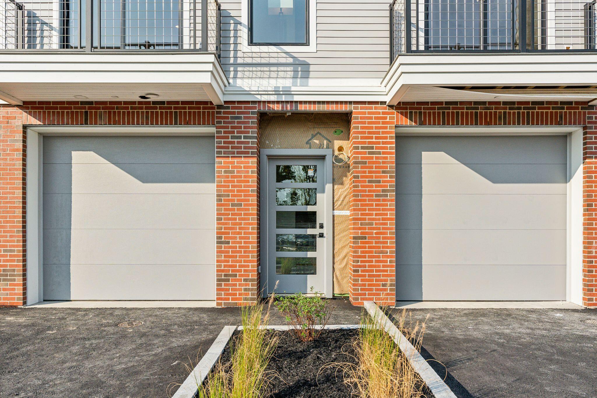26 Upper Falls Road, 103