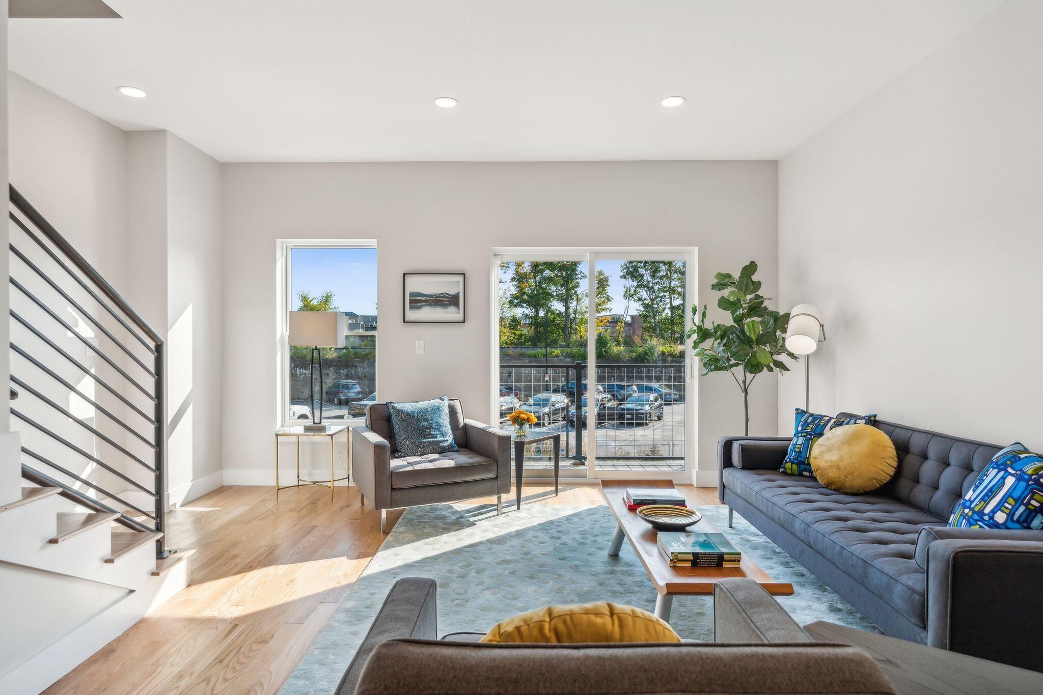 26 Upper Falls Road, 103
