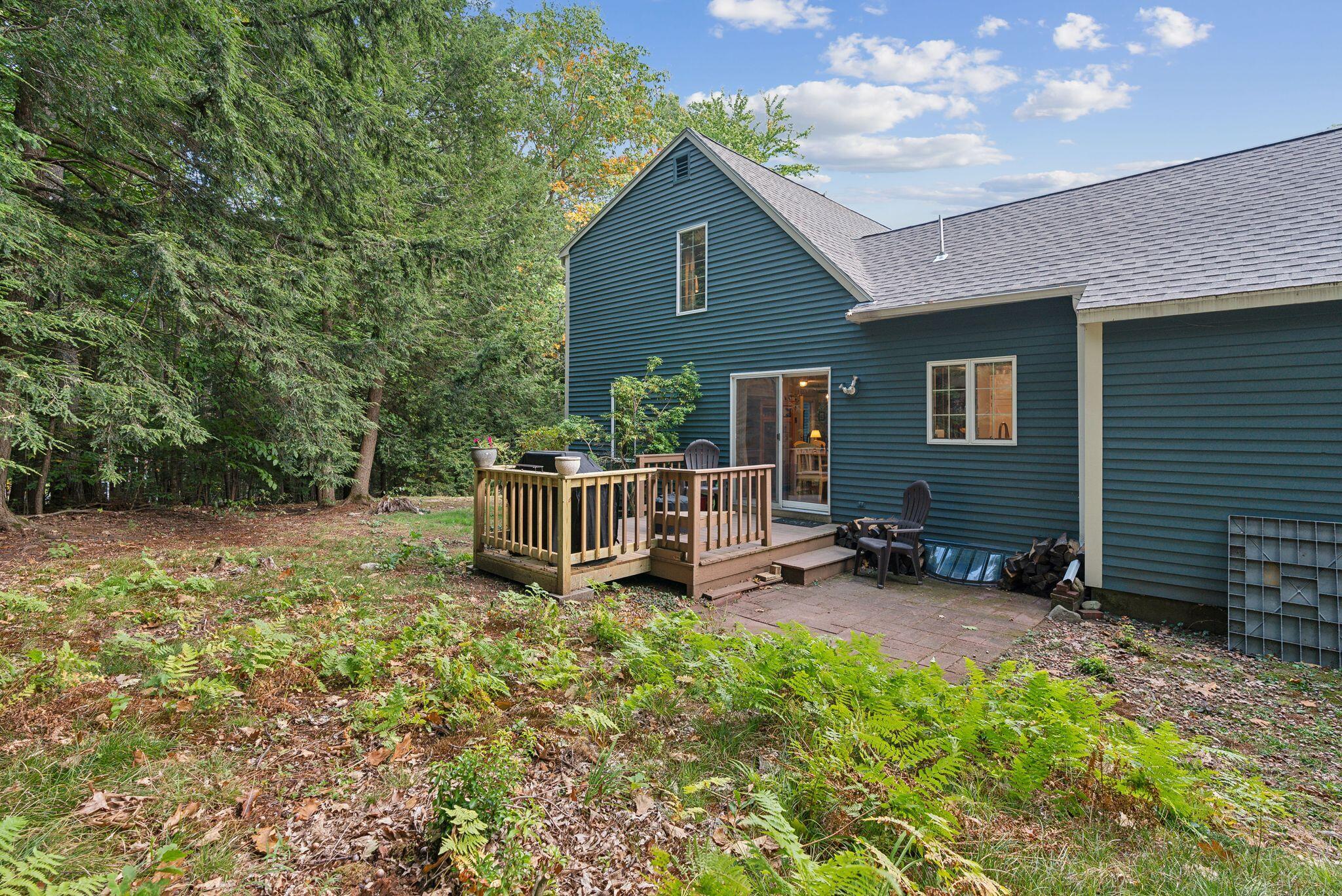 10 Azalea Lane, 10