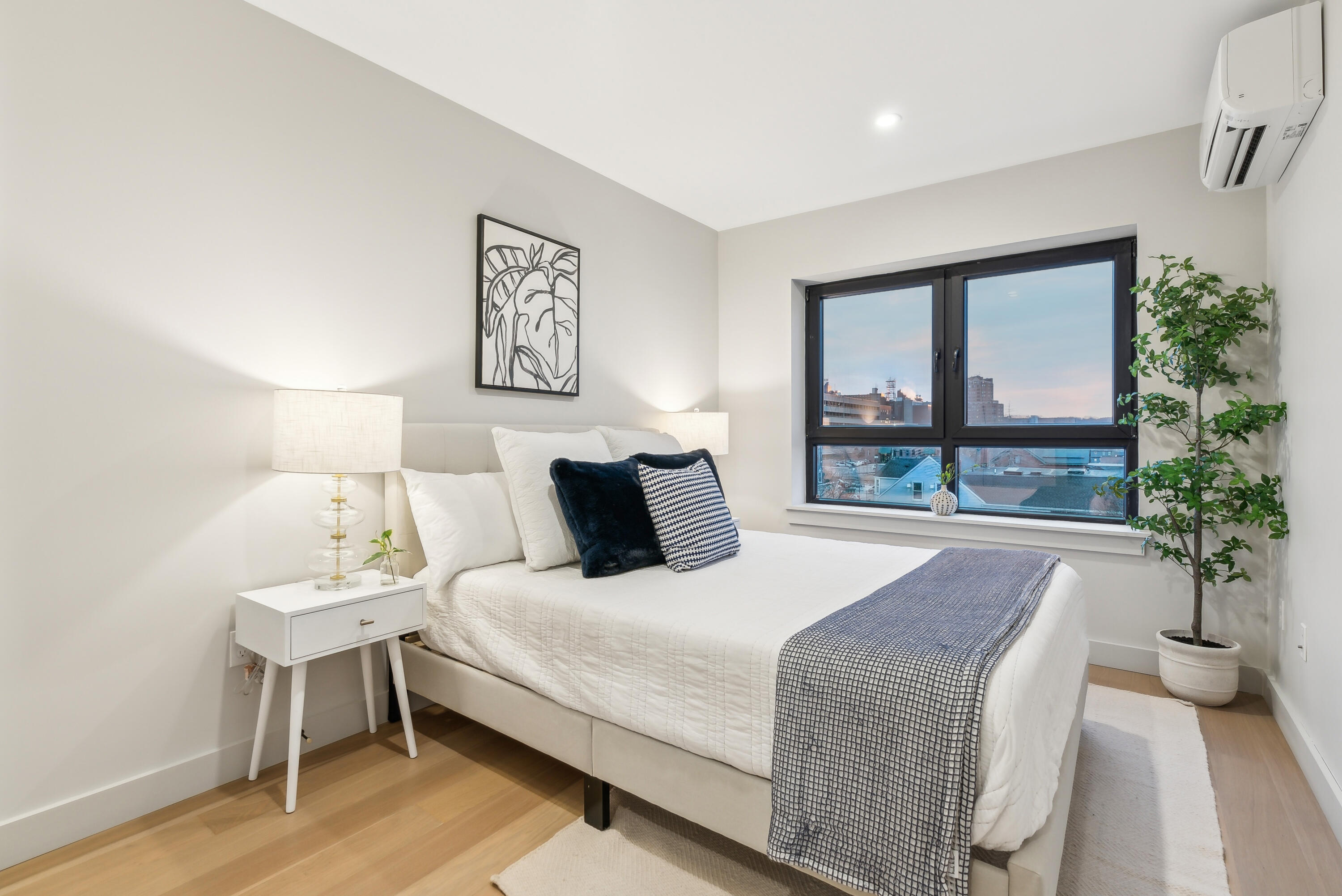 75 Chestnut Street, 603