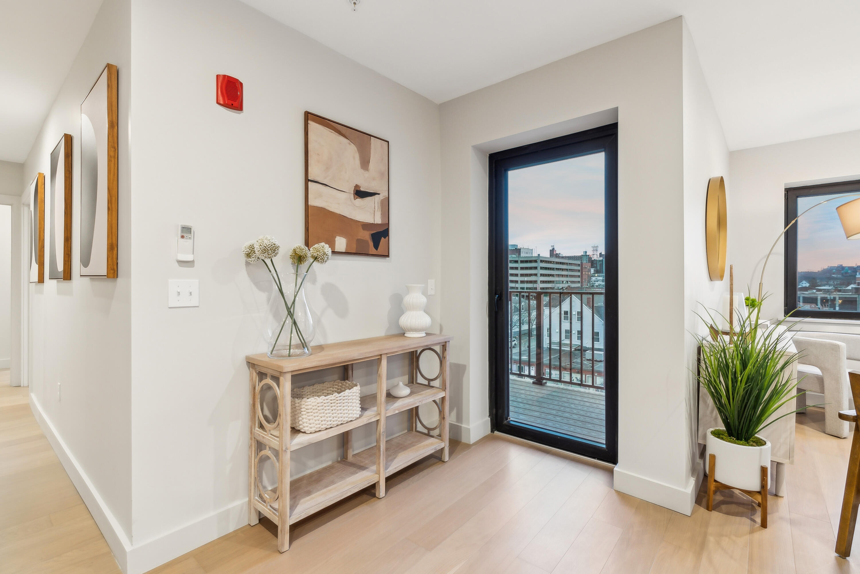 75 Chestnut Street, 603