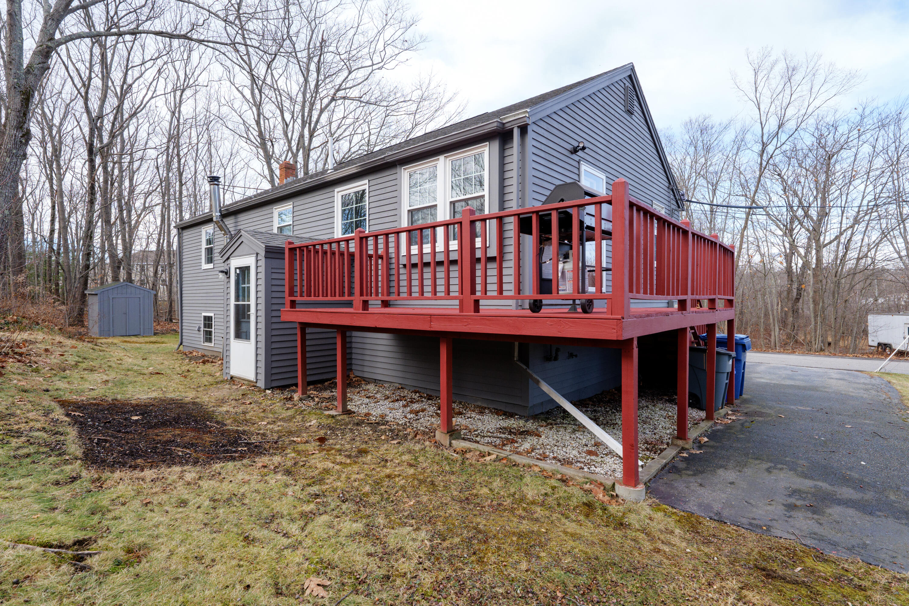 90 Edgewood Avenue