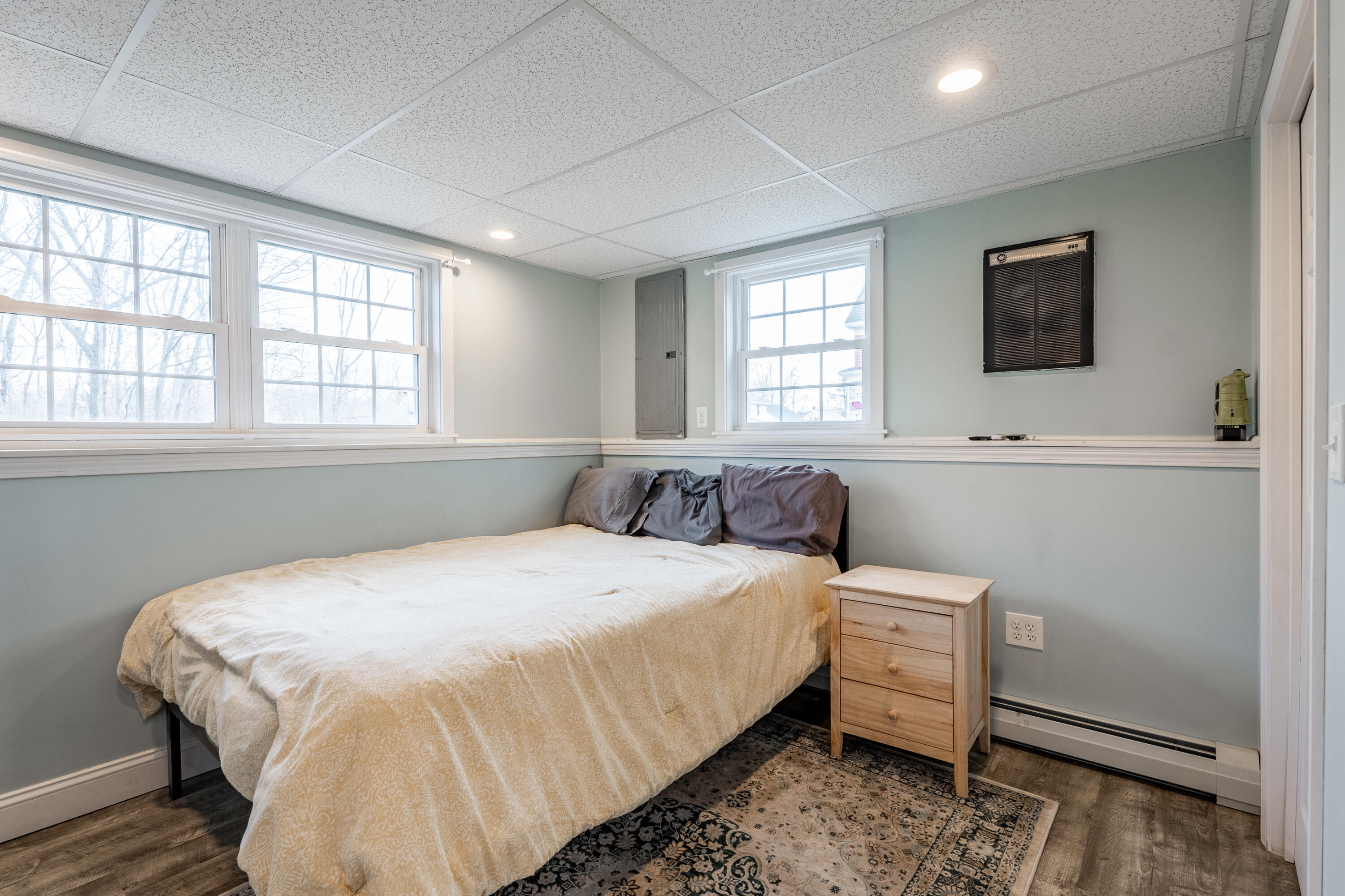 90 Edgewood Avenue