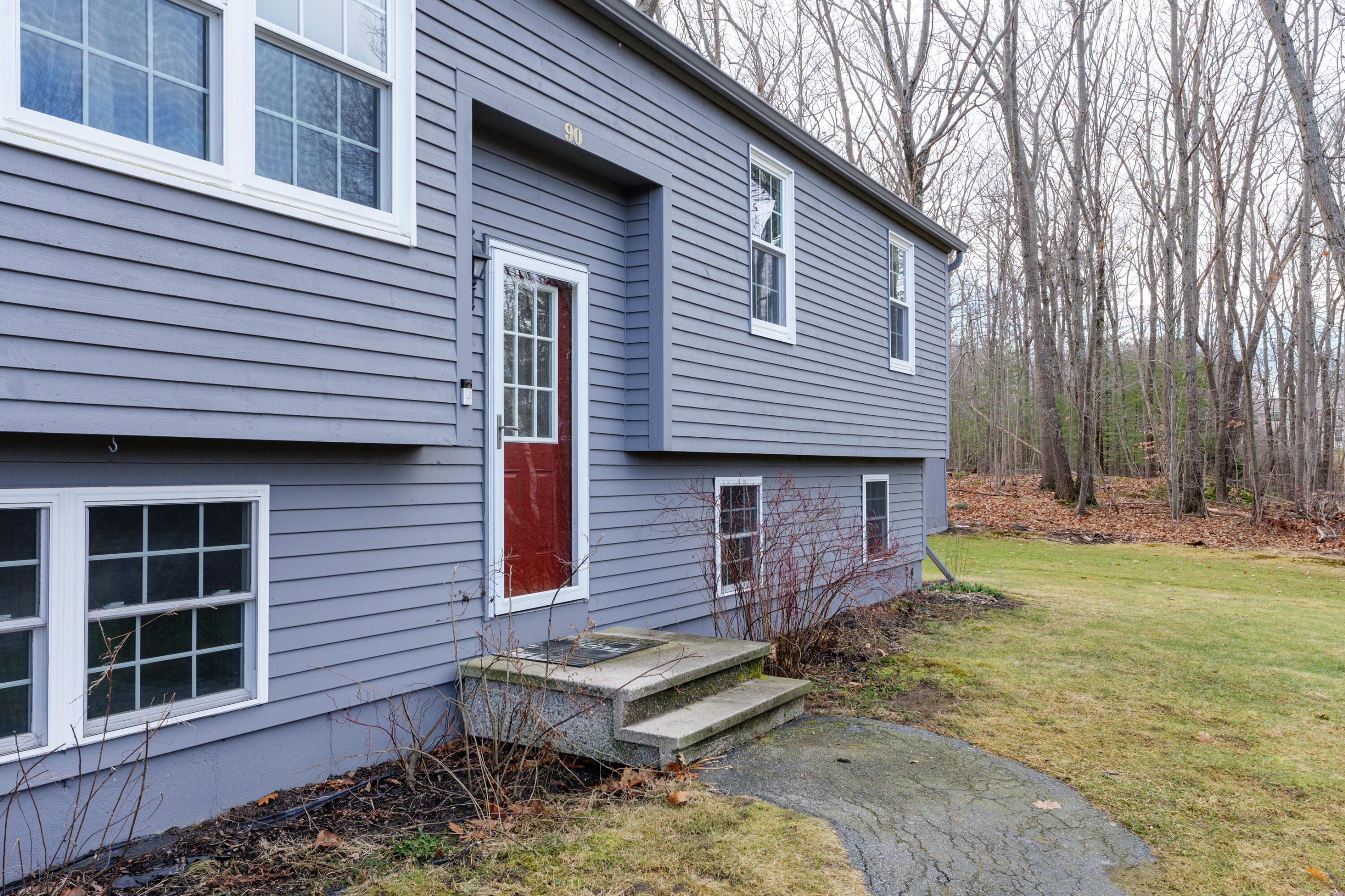 90 Edgewood Avenue