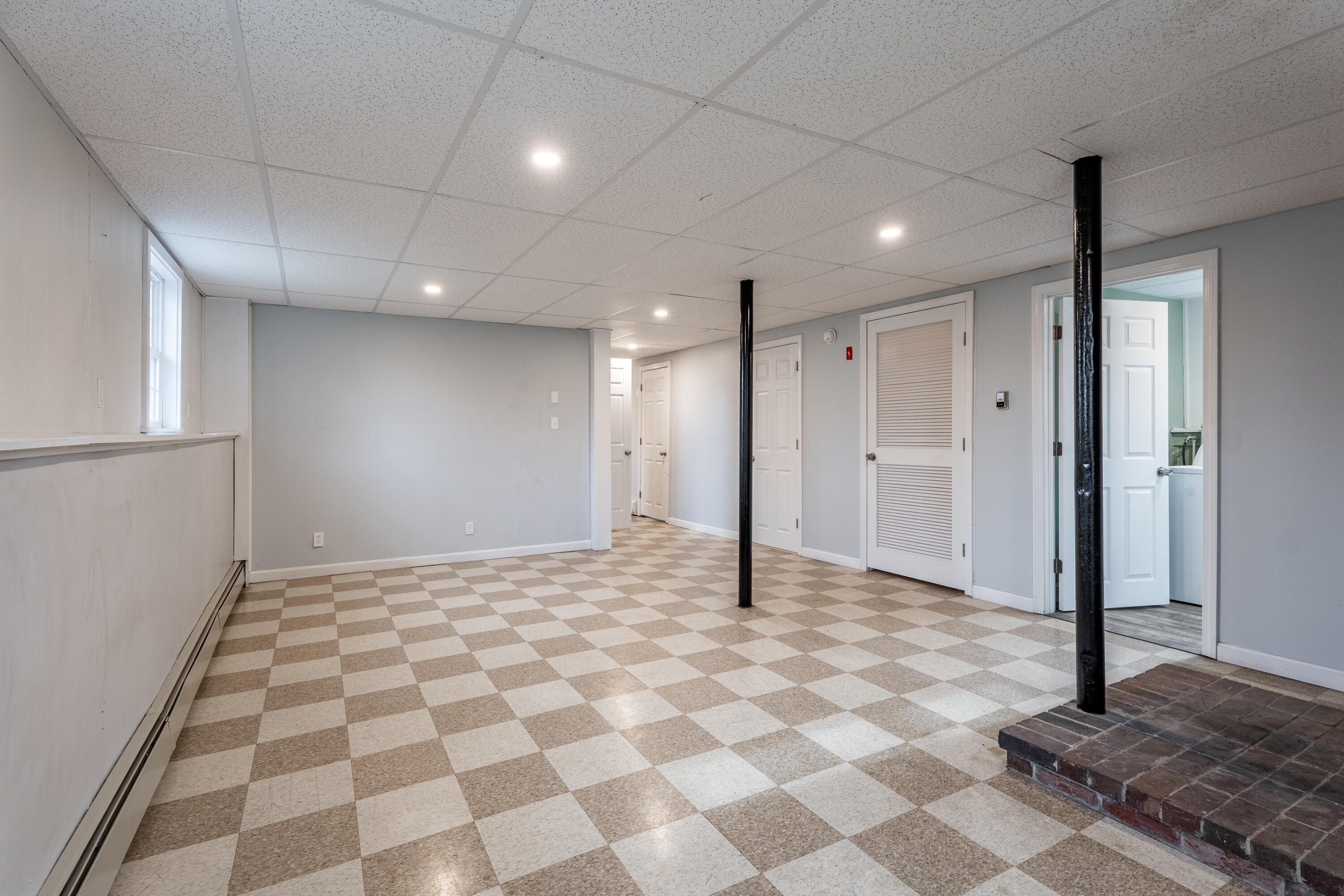 90 Edgewood Avenue