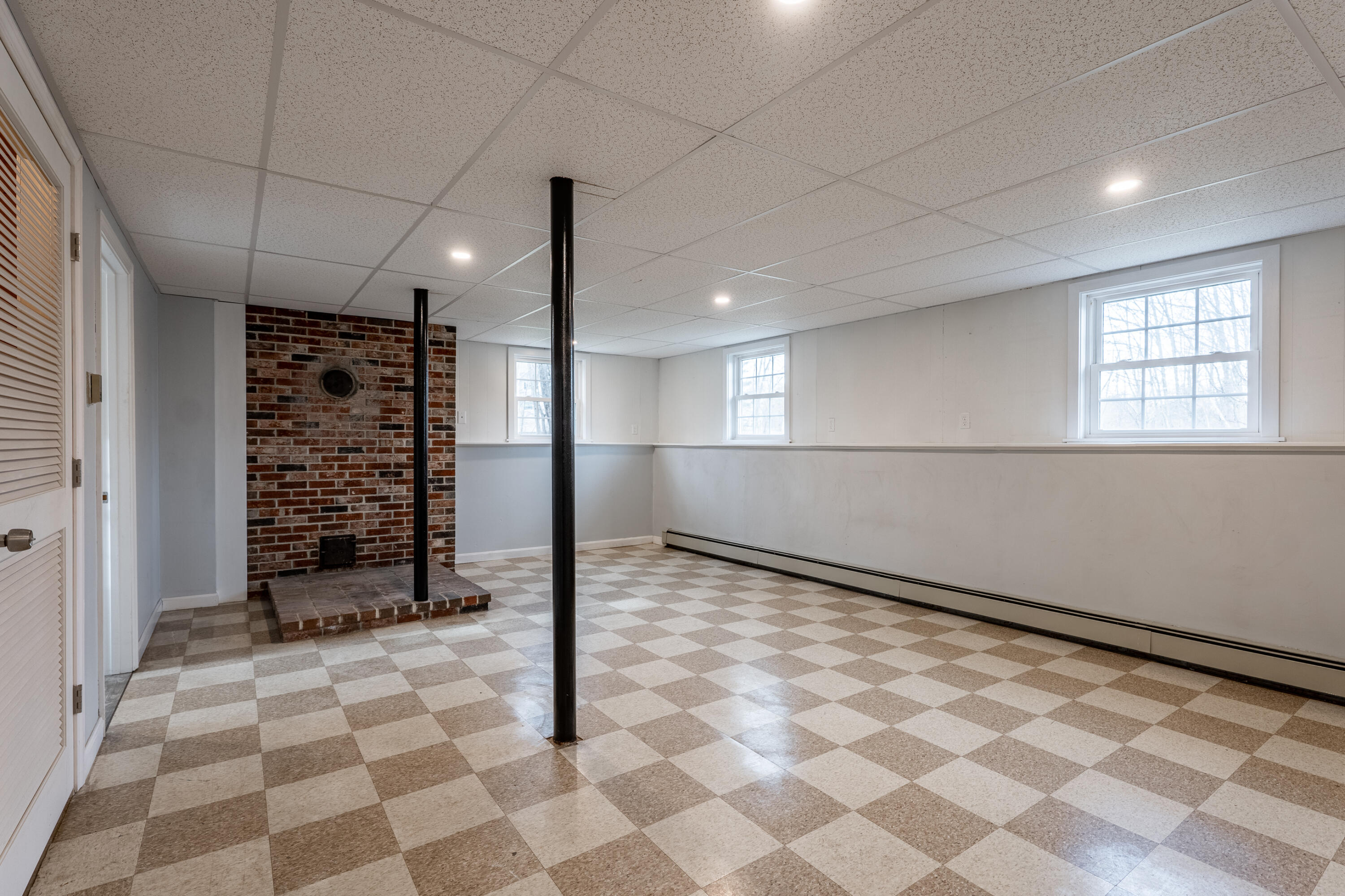 90 Edgewood Avenue