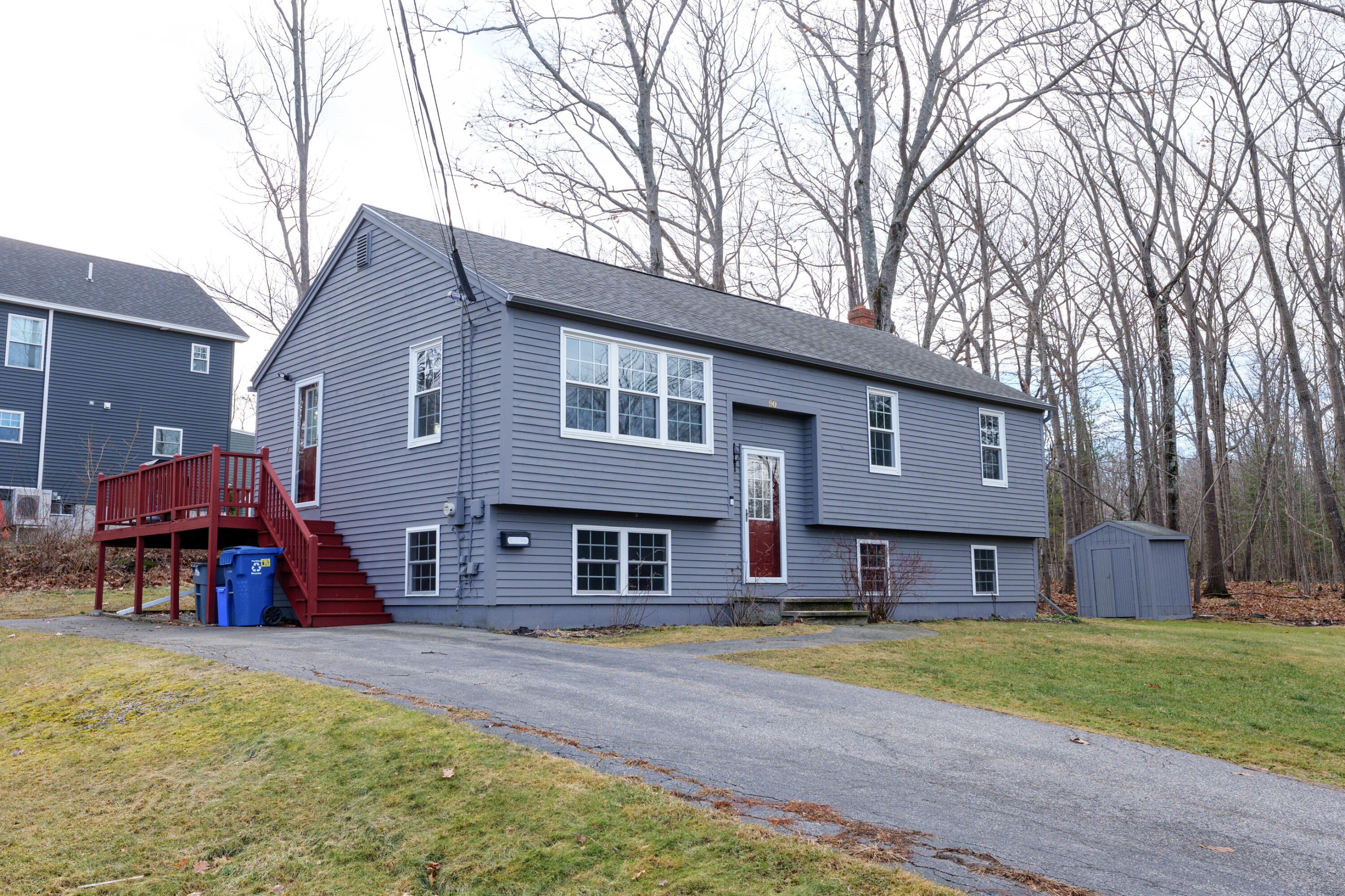 90 Edgewood Avenue