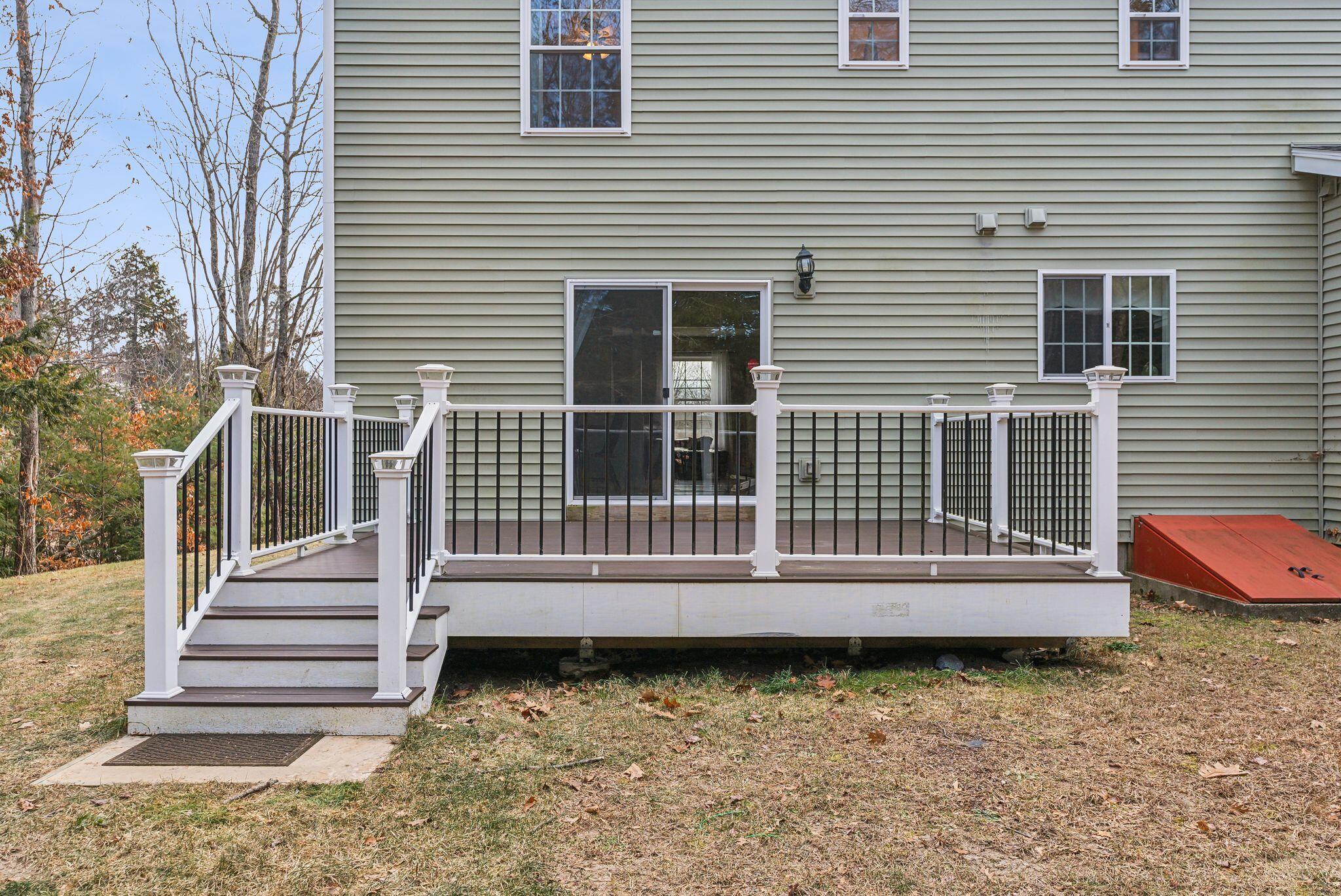 16 Berkshire Way