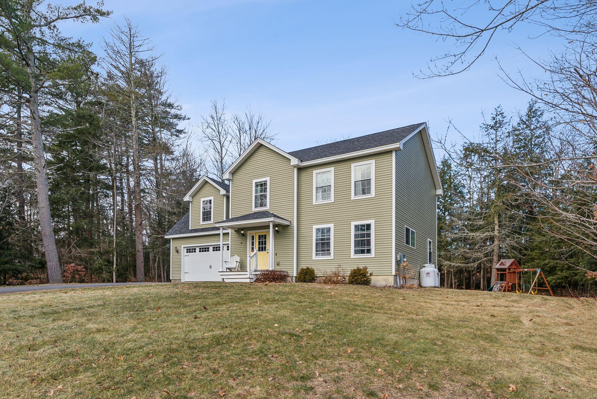 16 Berkshire Way