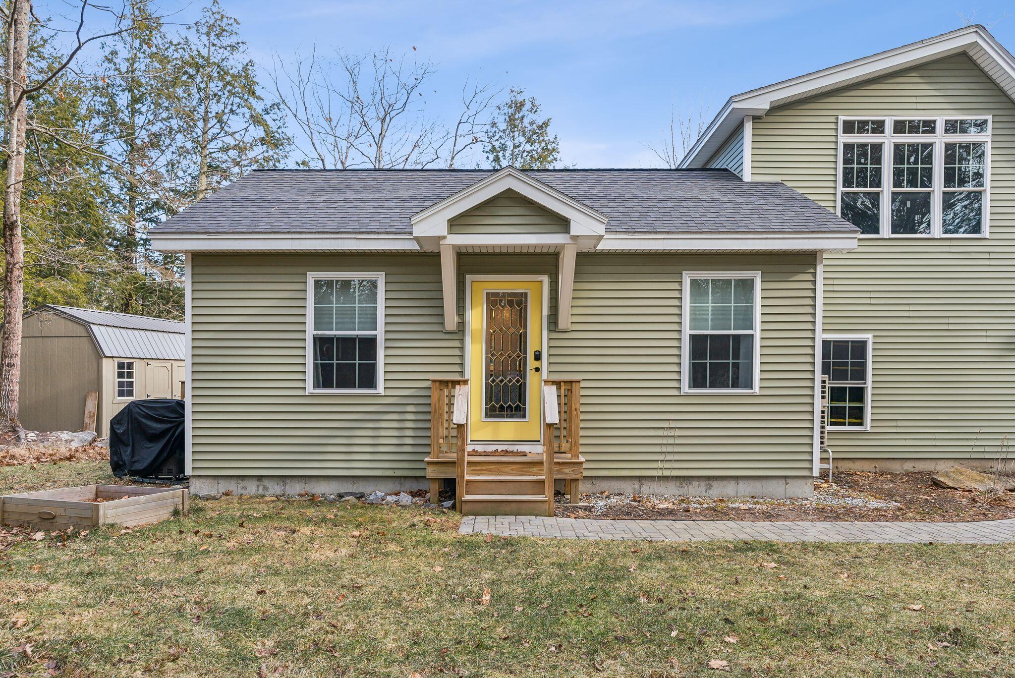 16 Berkshire Way