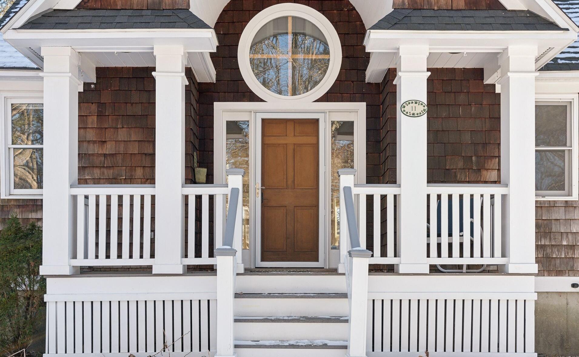 11 Porch Street