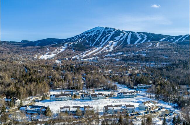 2690 Winter Brook Lane, 2690