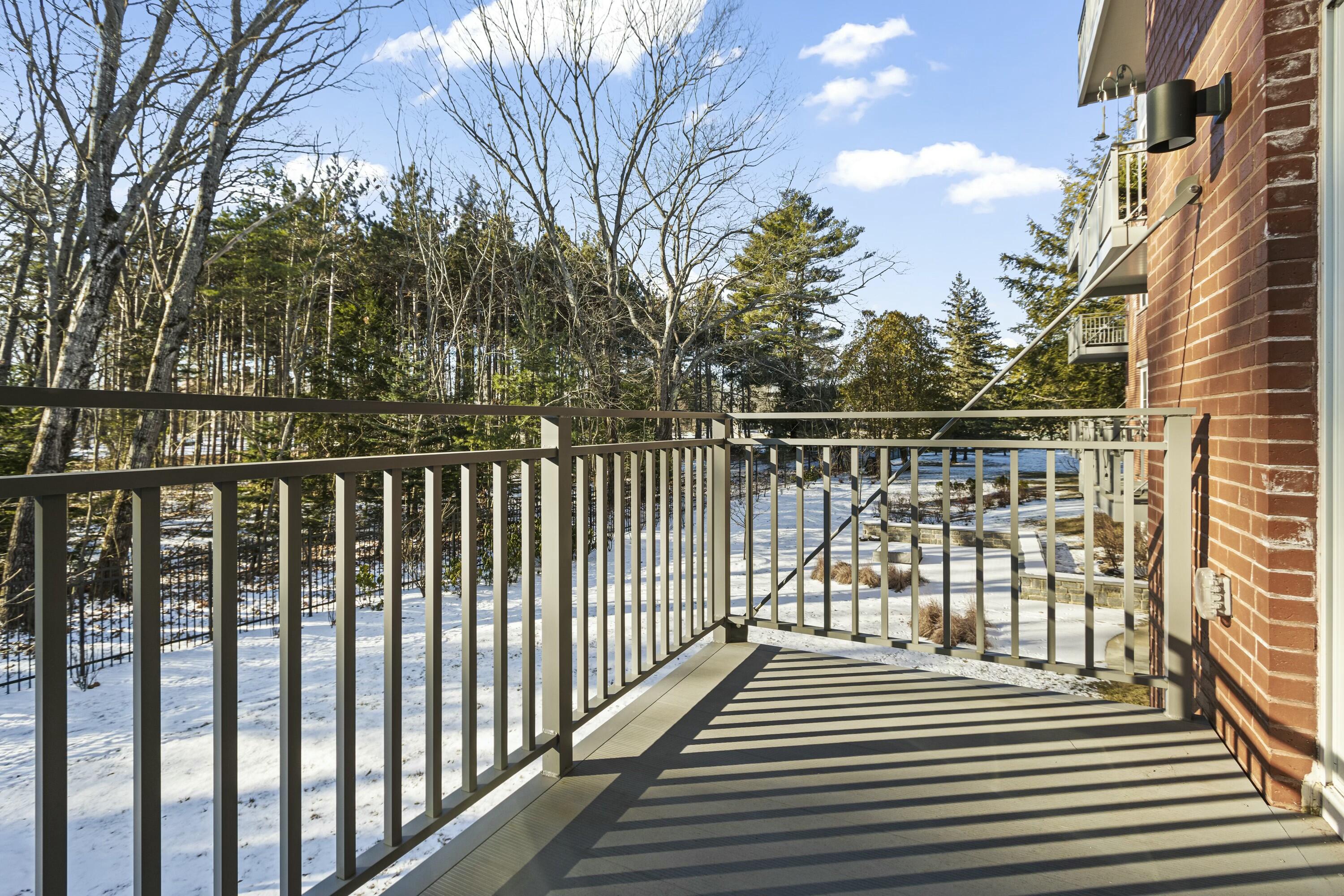 53 Mcauley Way, 203