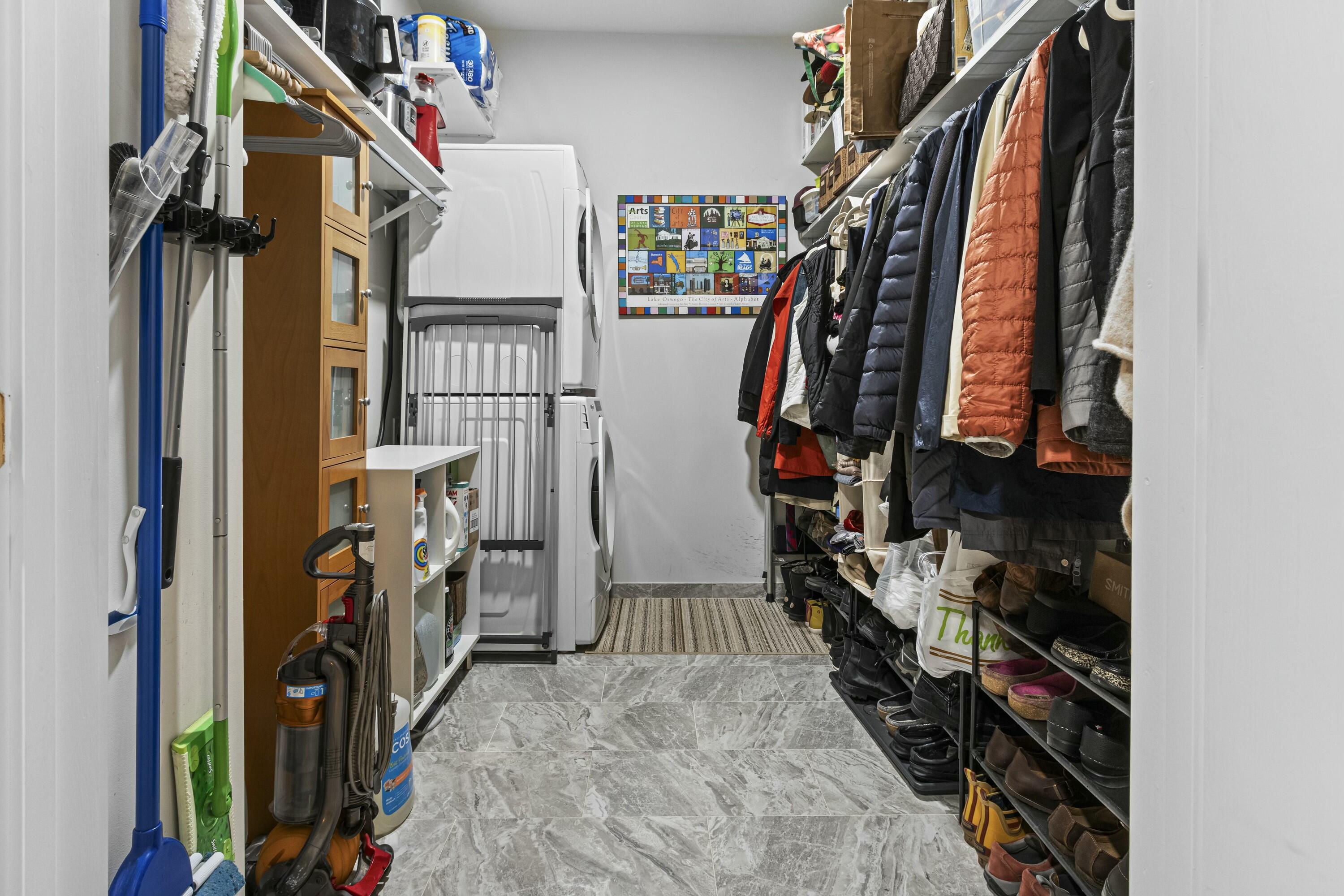 53 Mcauley Way, 203