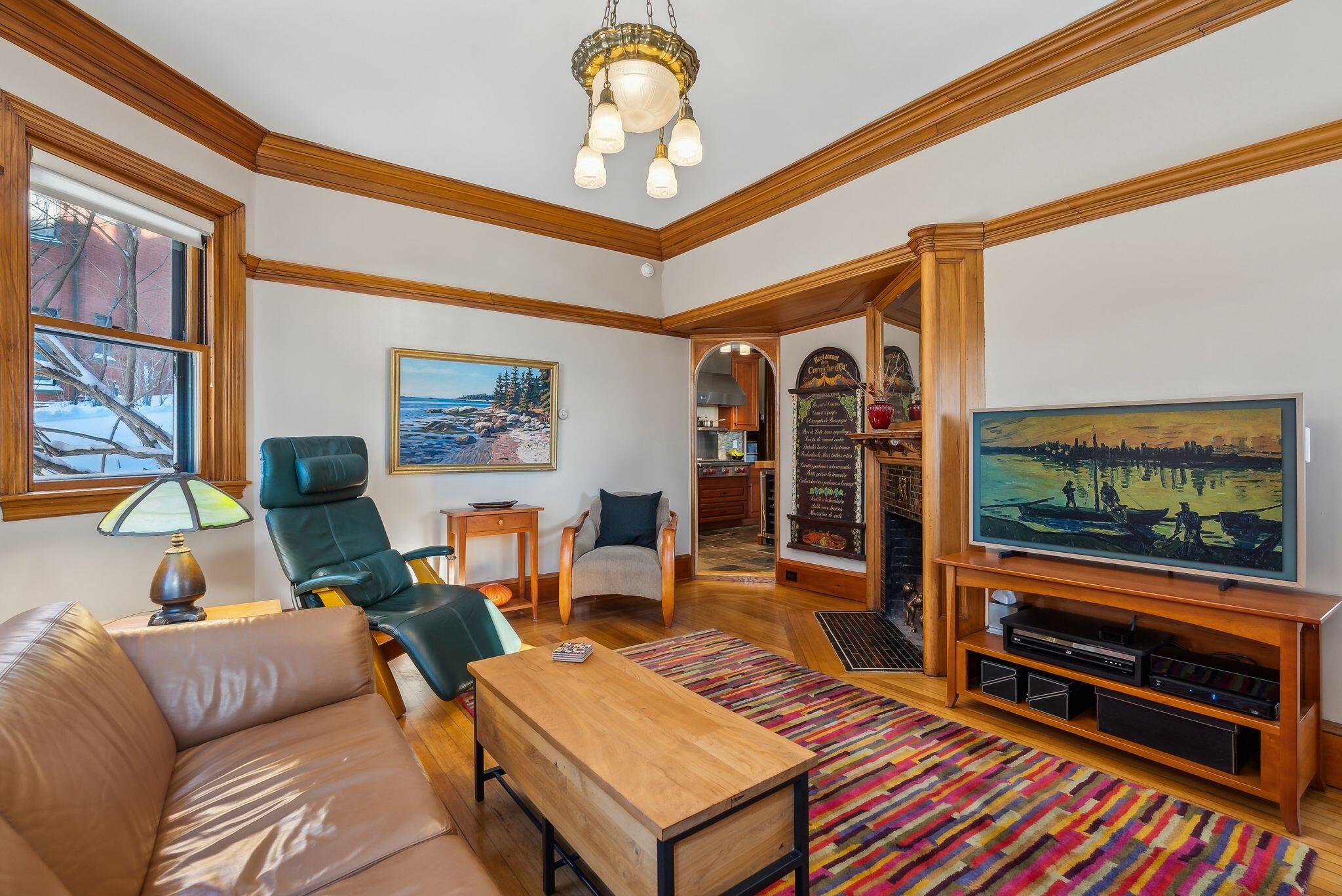 48 Western Promenade