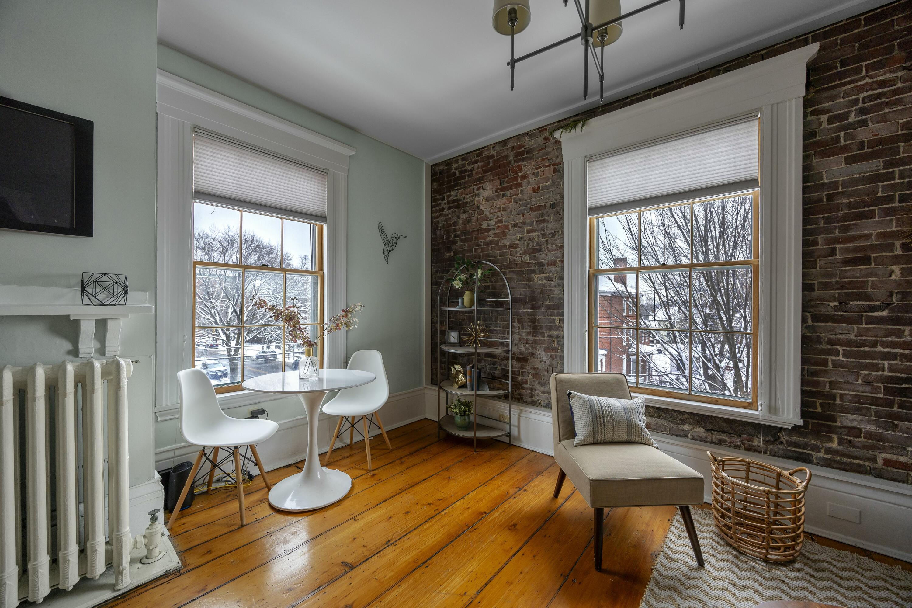167 Danforth Street, 3