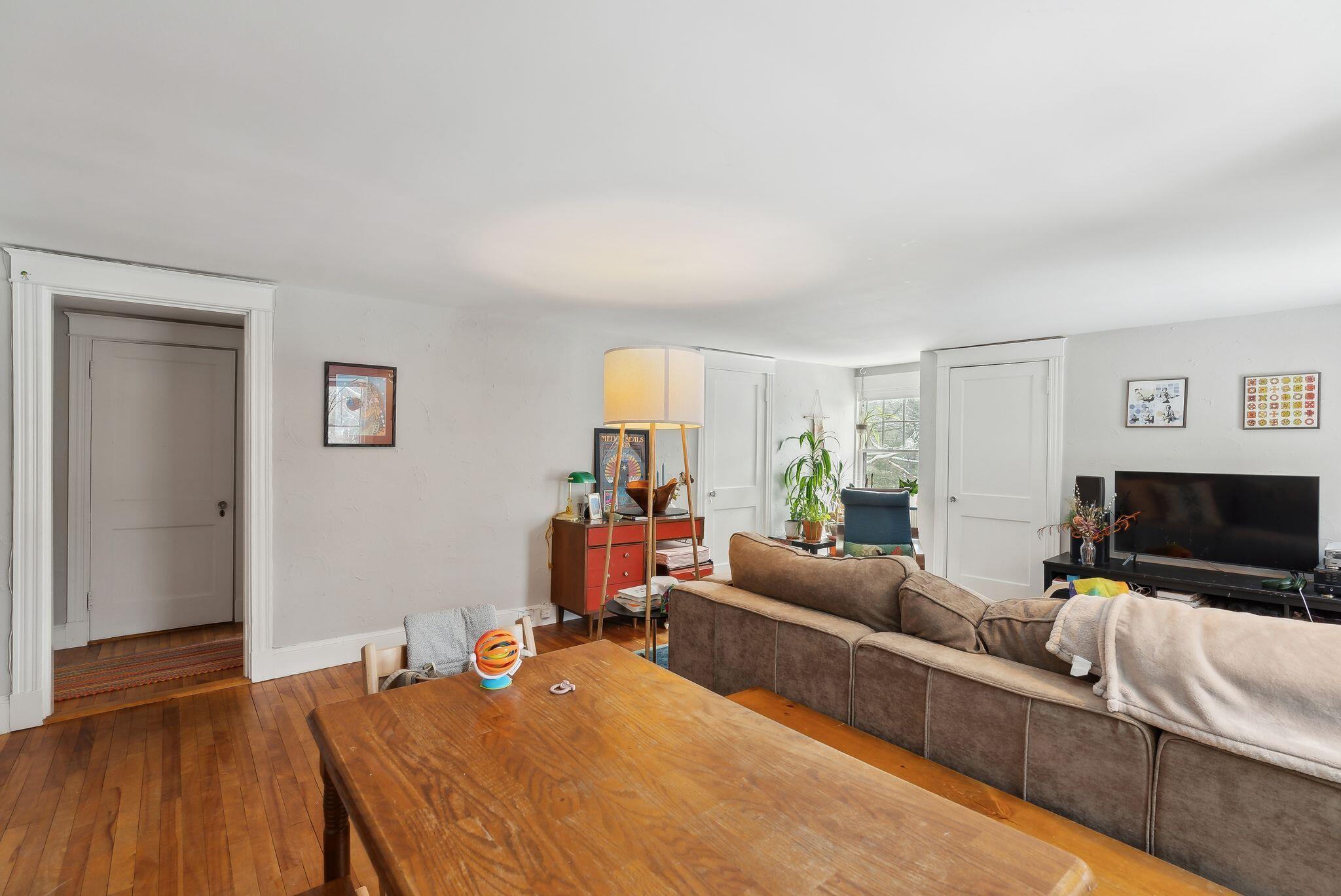 4 Concord Circle