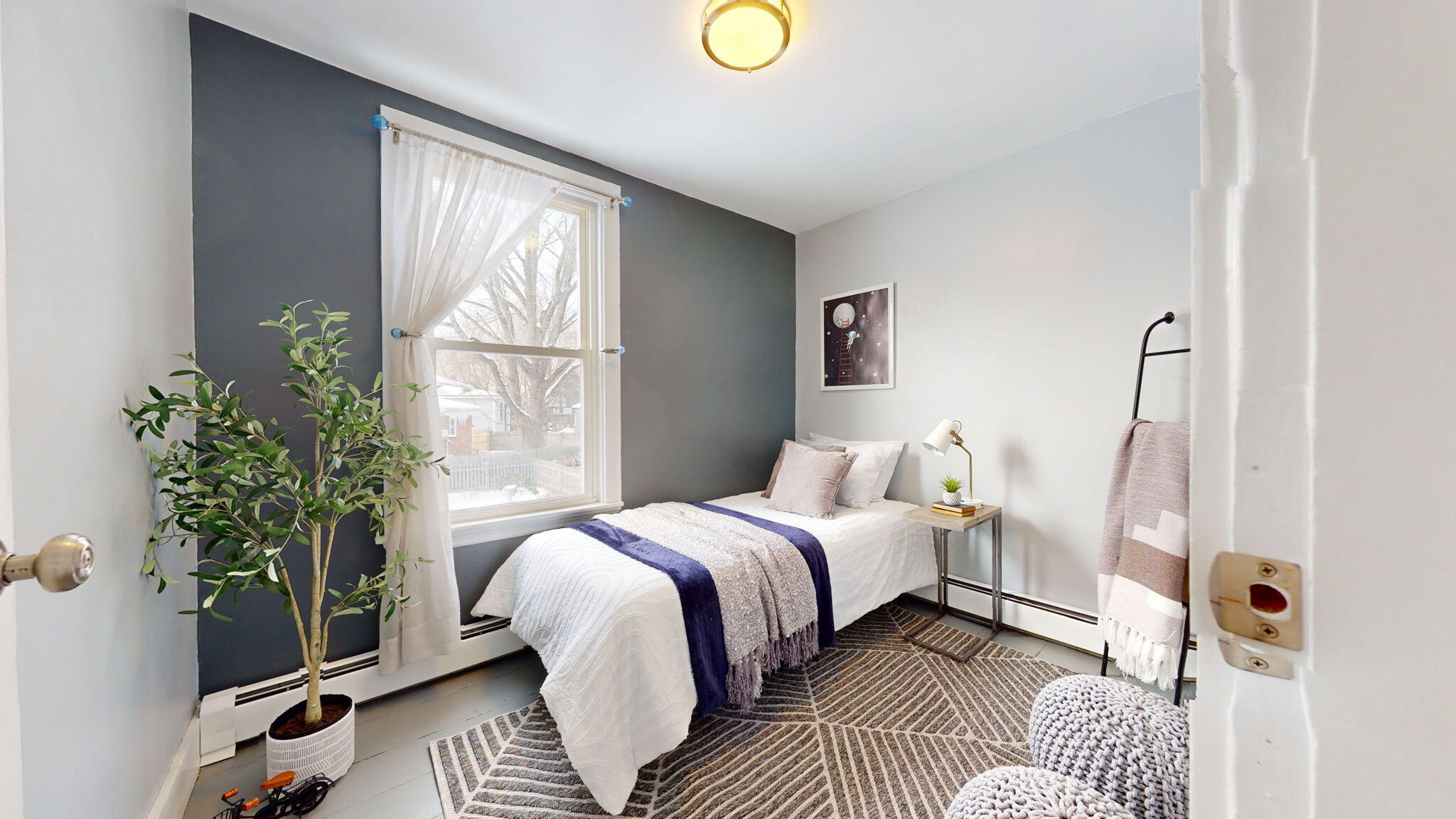 11 Grandview Avenue