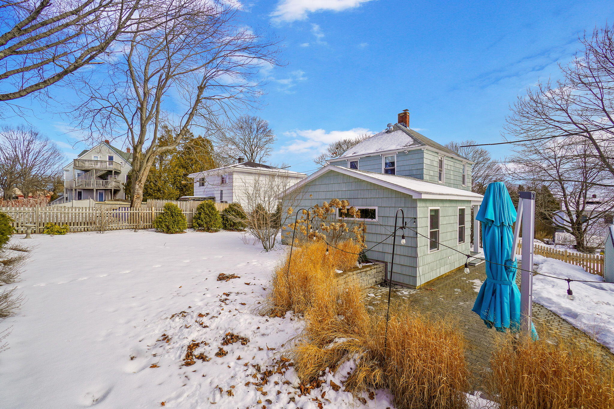 11 Grandview Avenue