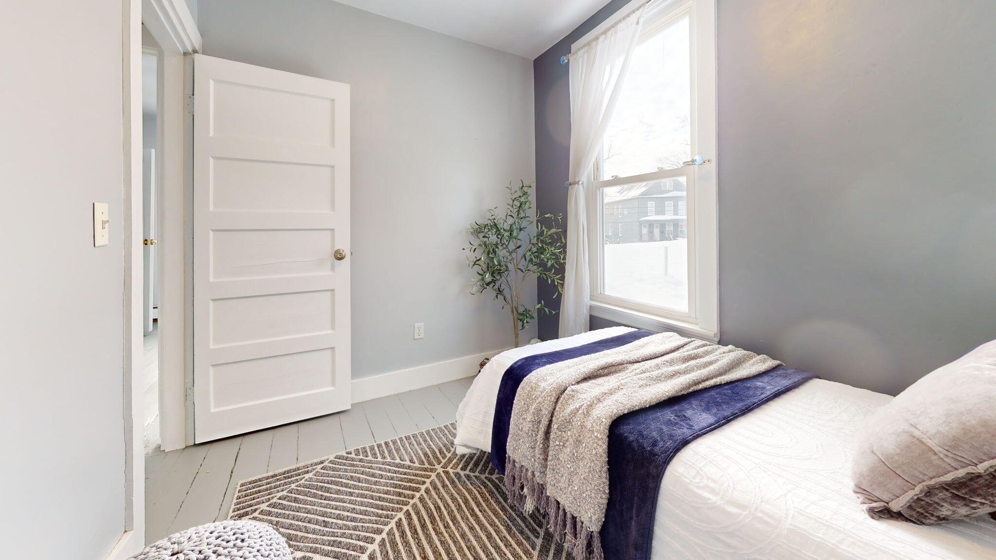 11 Grandview Avenue