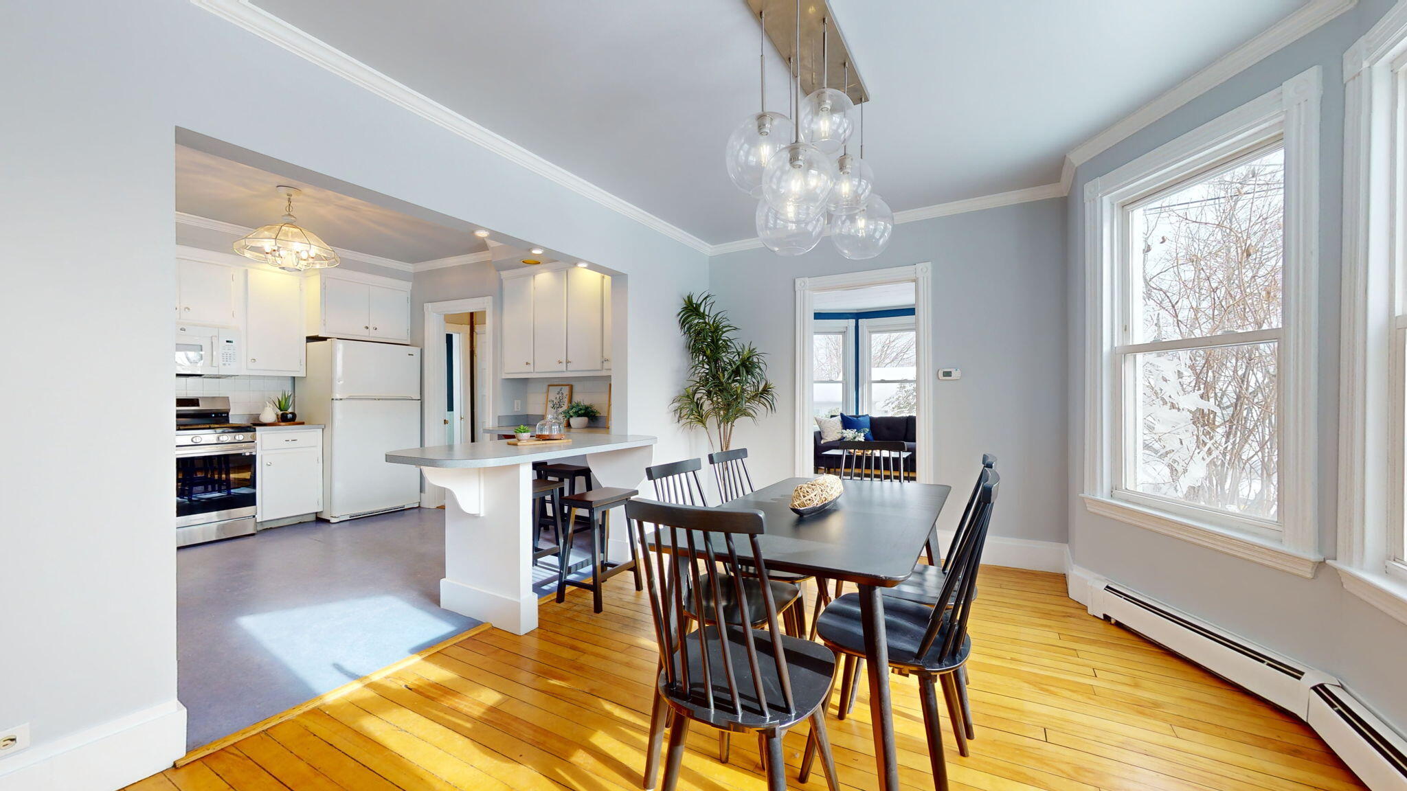 11 Grandview Avenue