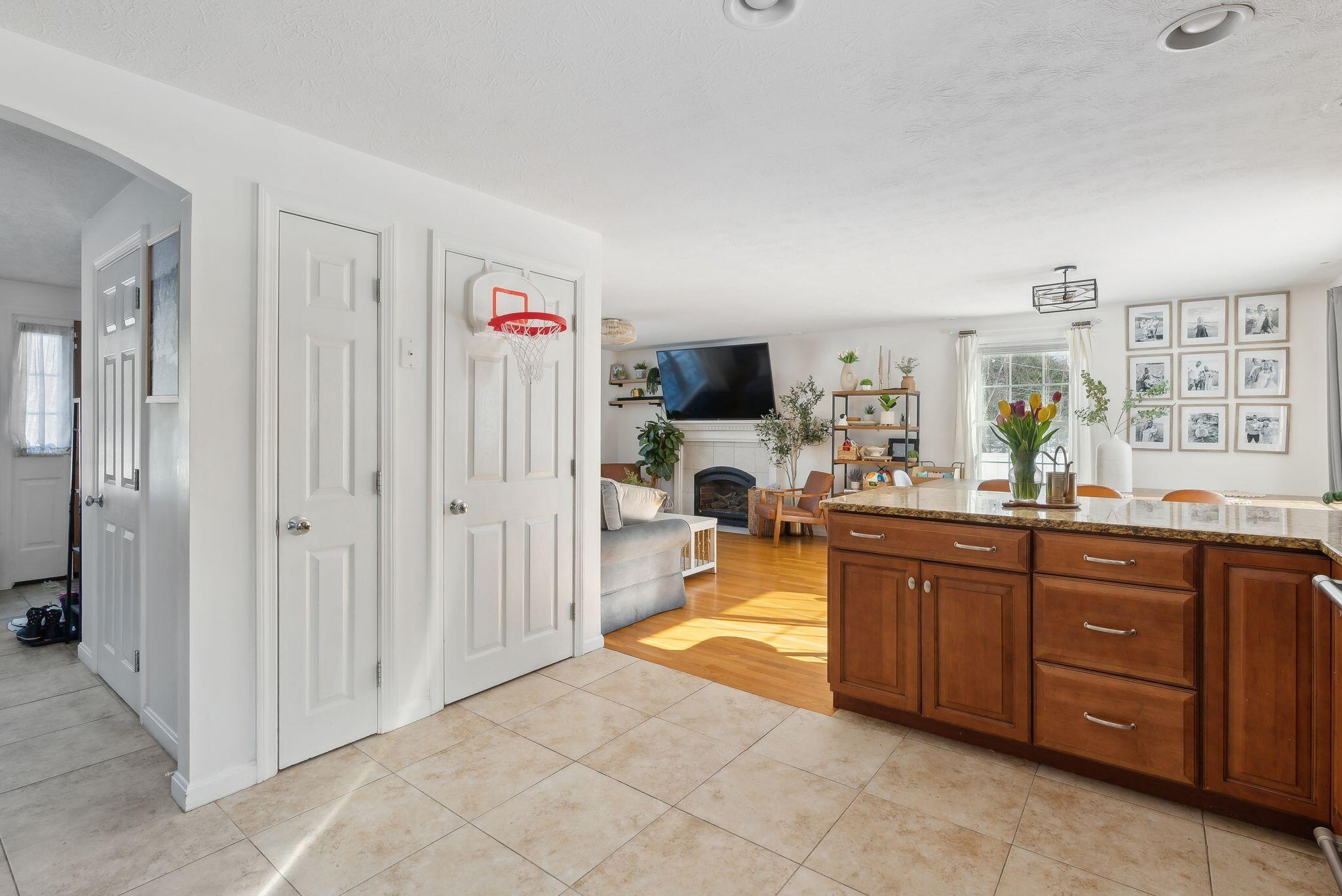 15 Pondview Road