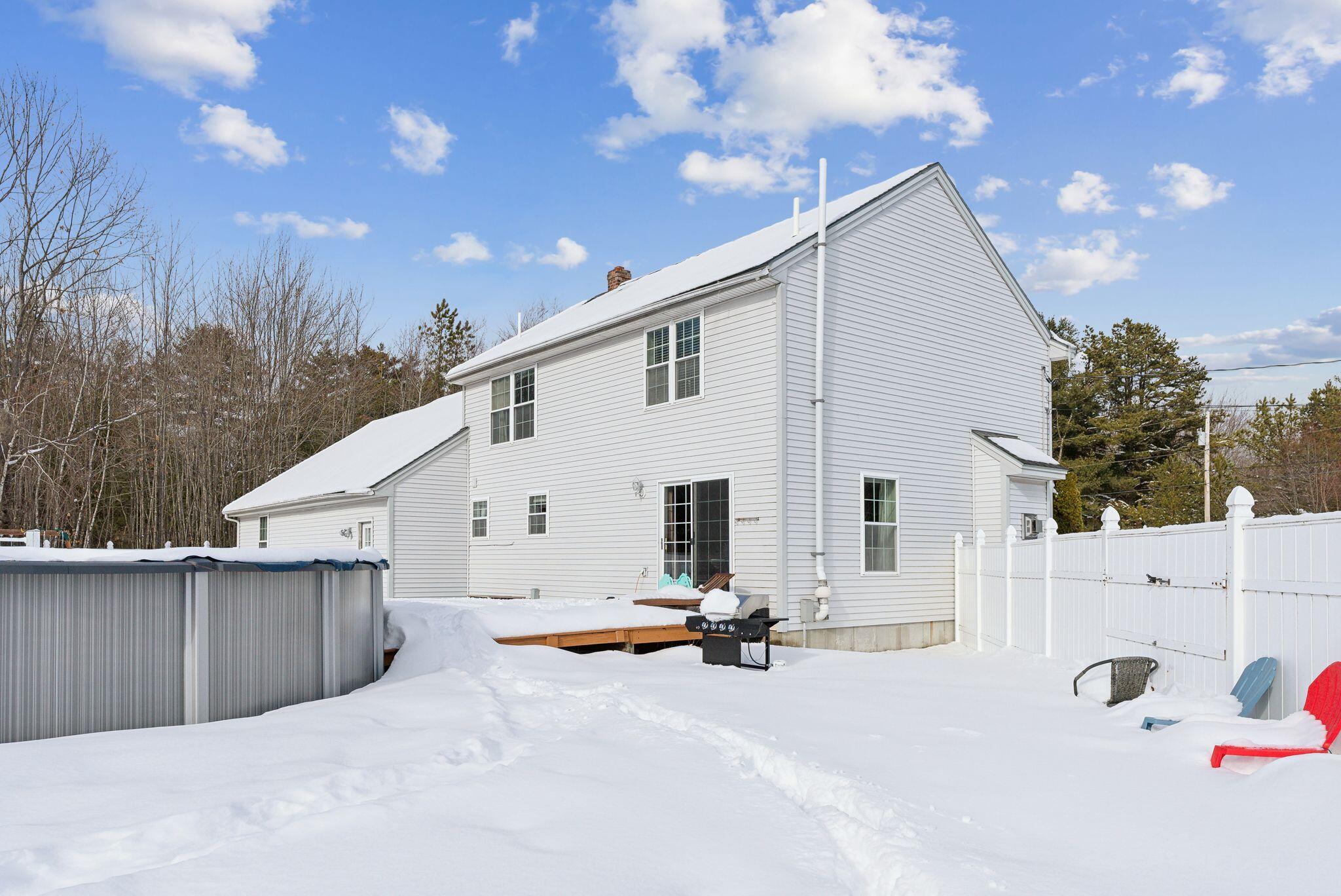 15 Pondview Road