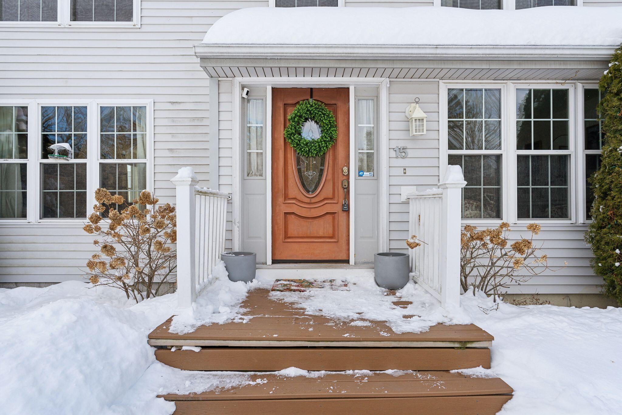 15 Pondview Road