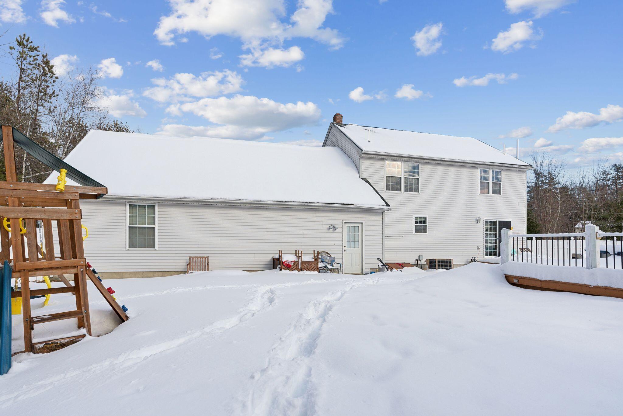 15 Pondview Road