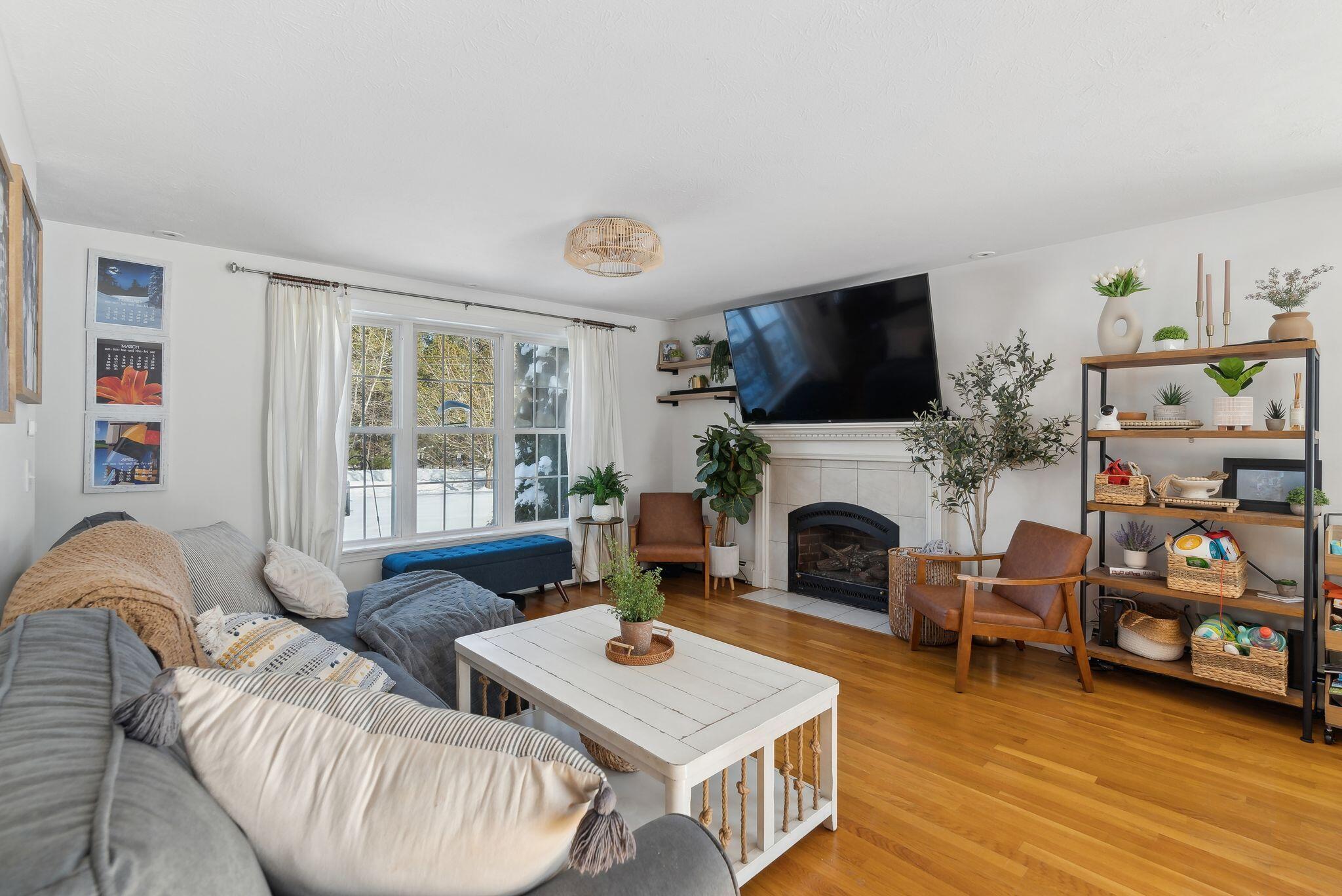 15 Pondview Road