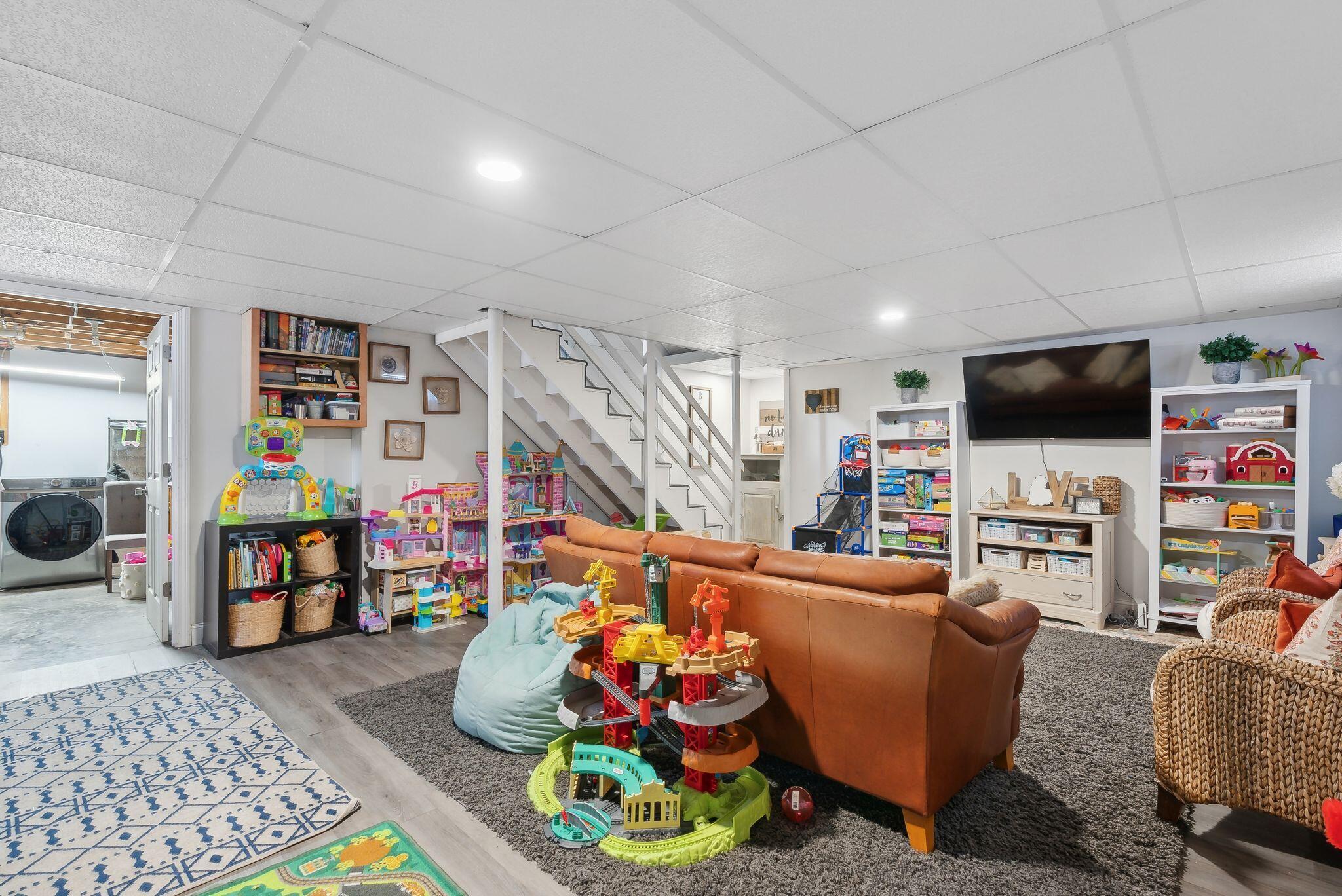 15 Pondview Road