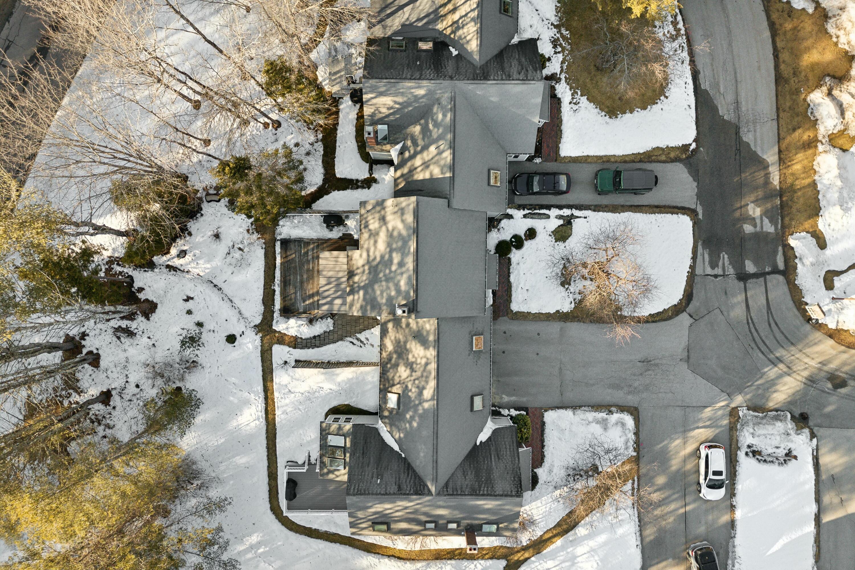 2 Lupine Court, 2