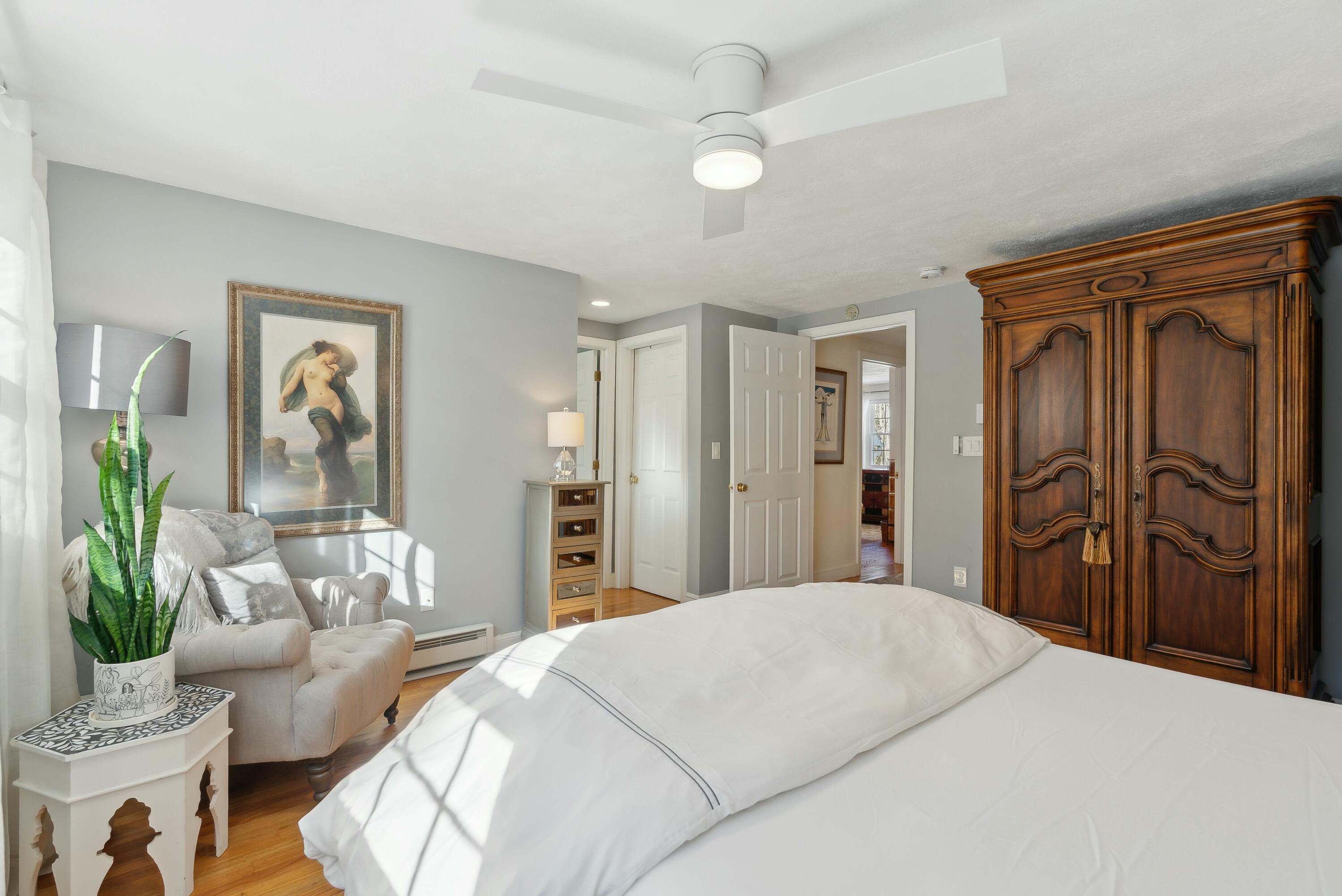 2 Lupine Court, 2