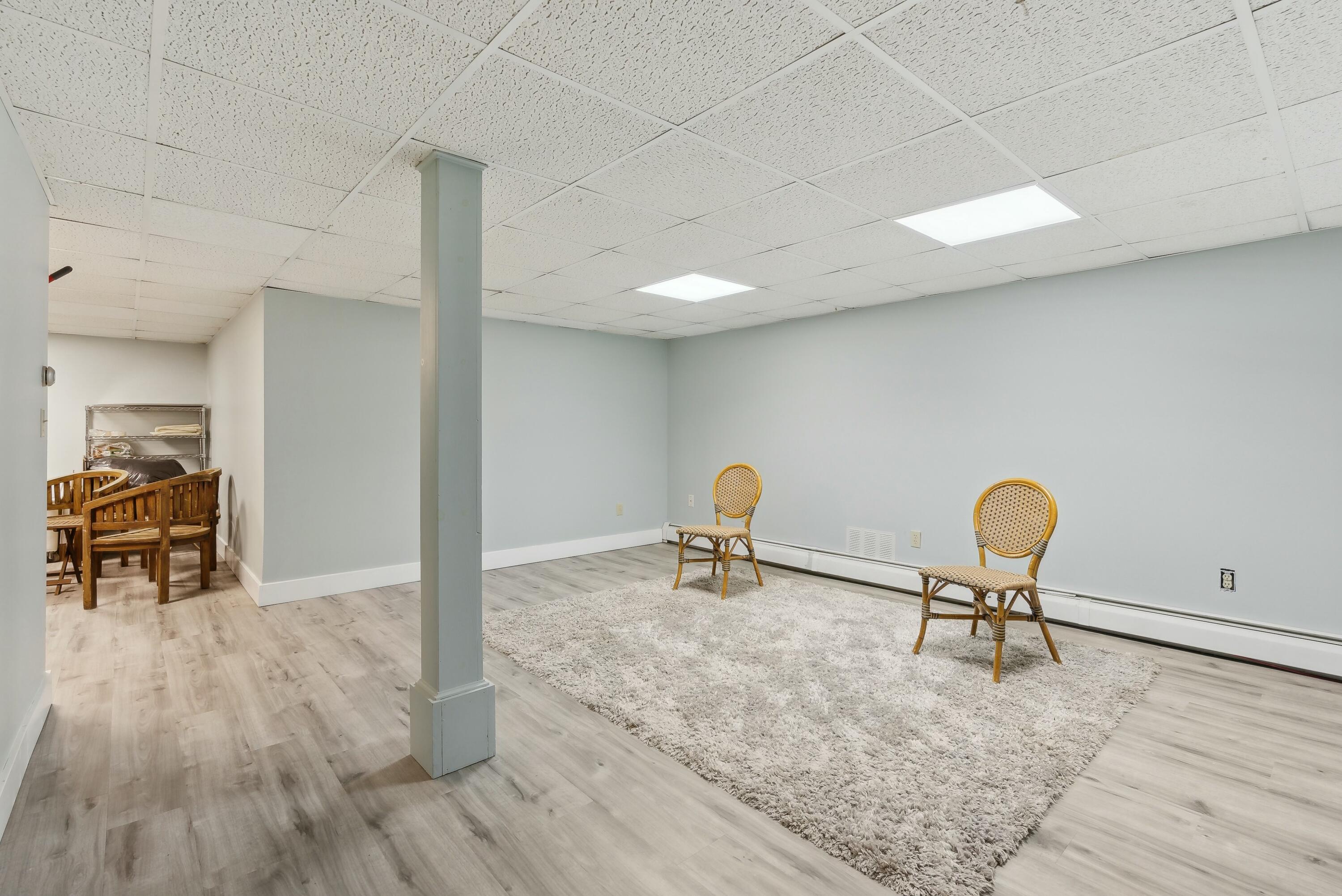 2 Lupine Court, 2