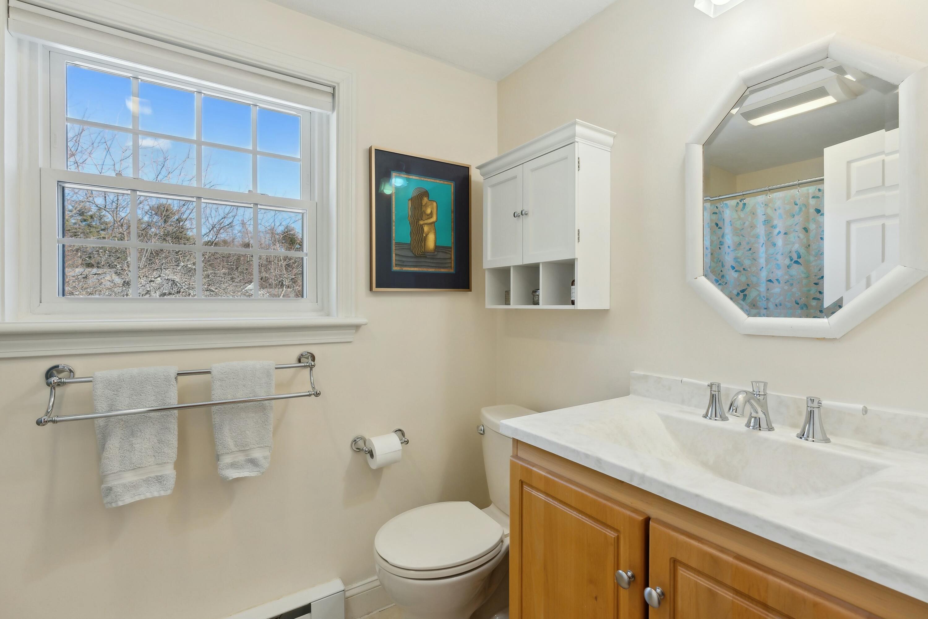 2 Lupine Court, 2