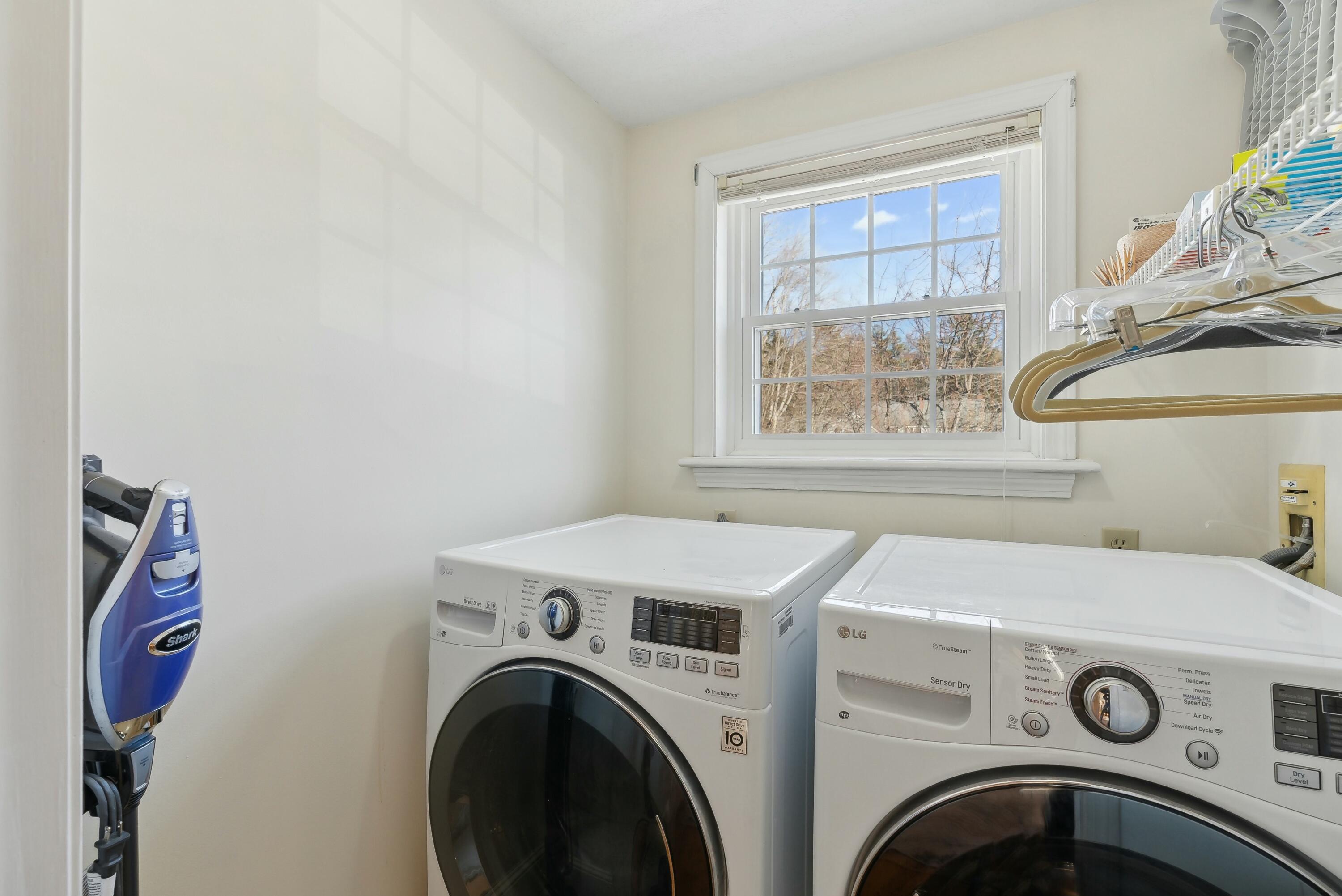 2 Lupine Court, 2