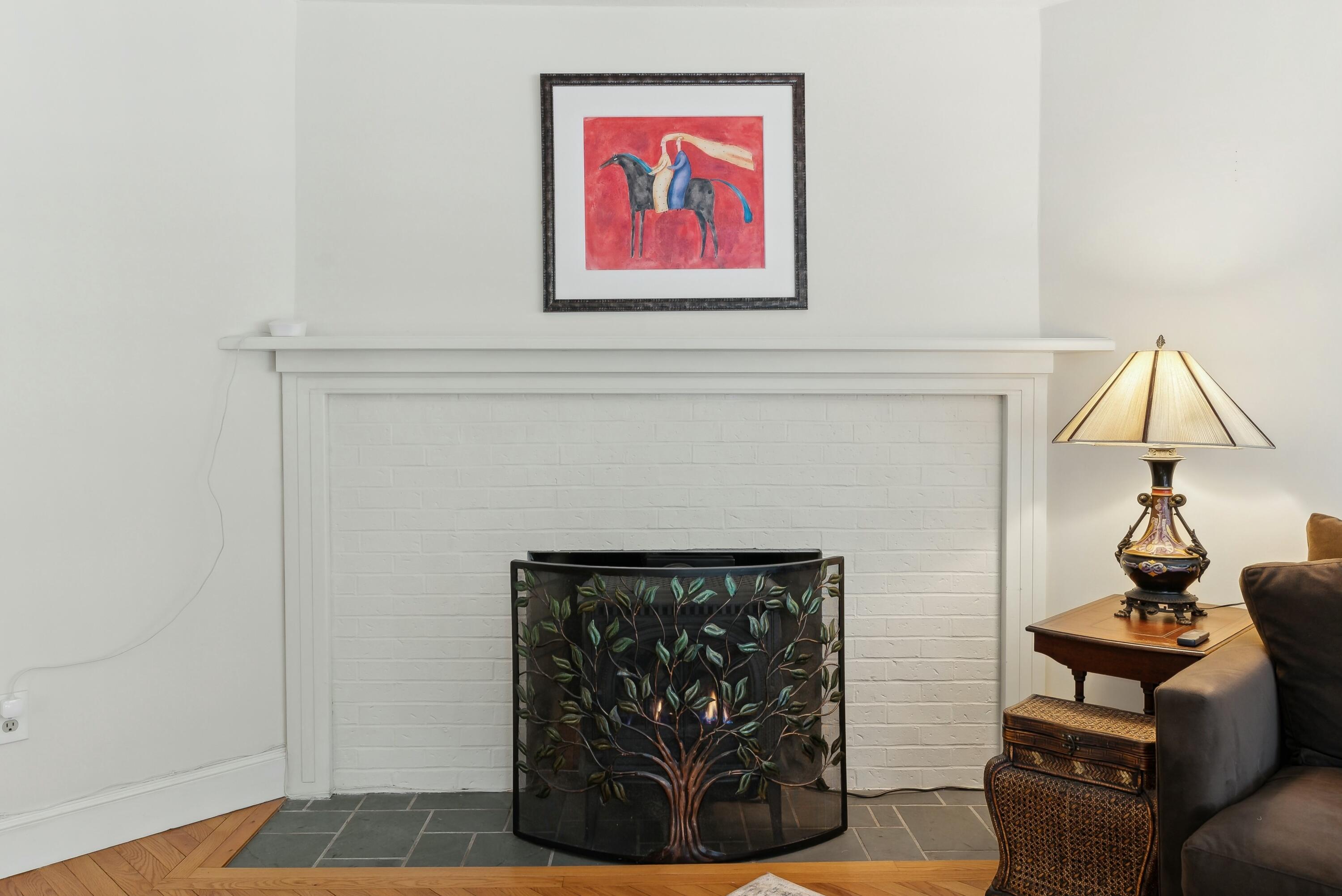 2 Lupine Court, 2