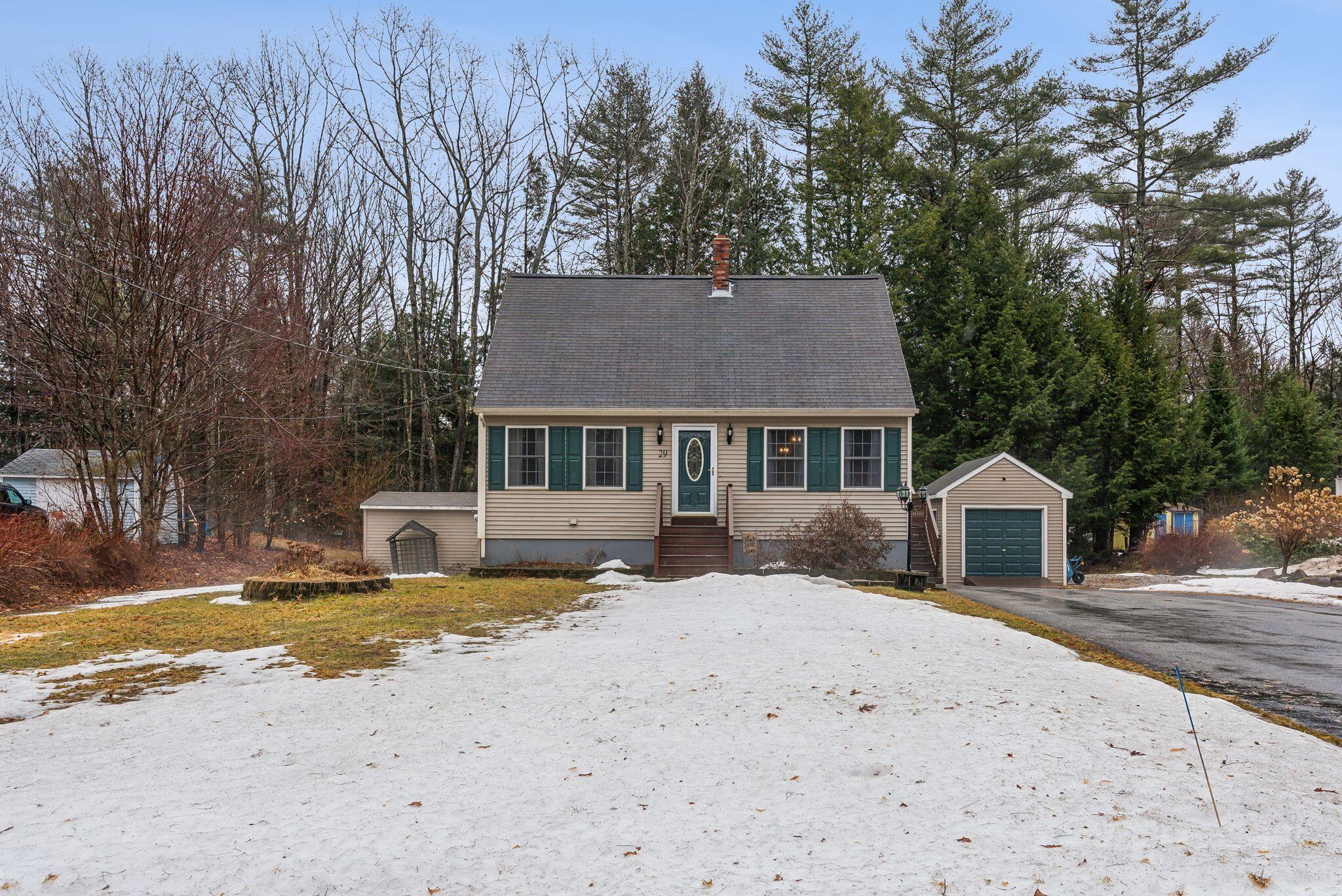 29 Rosemont Avenue