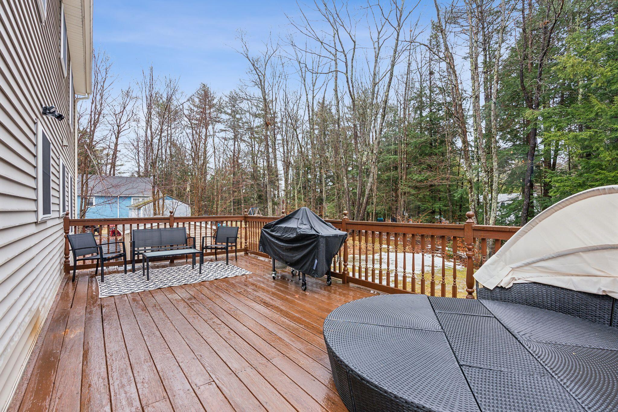 29 Rosemont Avenue