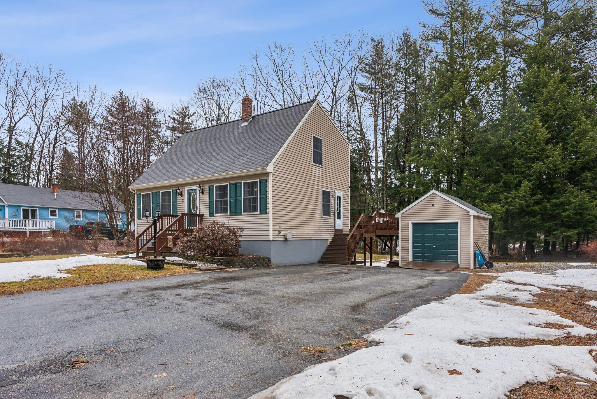 29 Rosemont Avenue