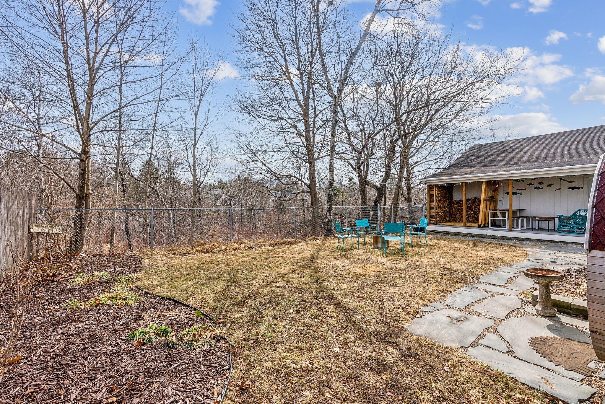 123 Wayside Road
