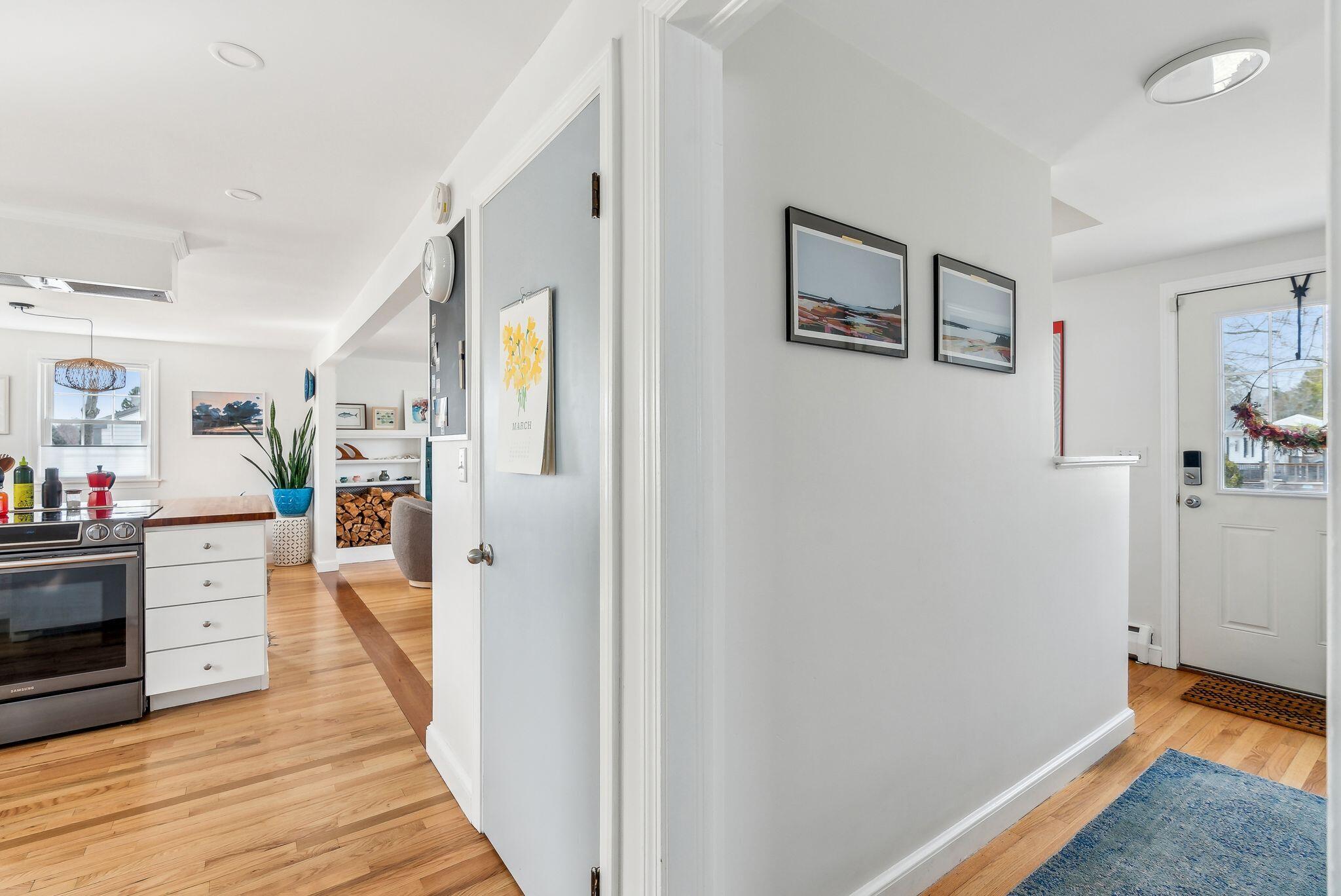123 Wayside Road