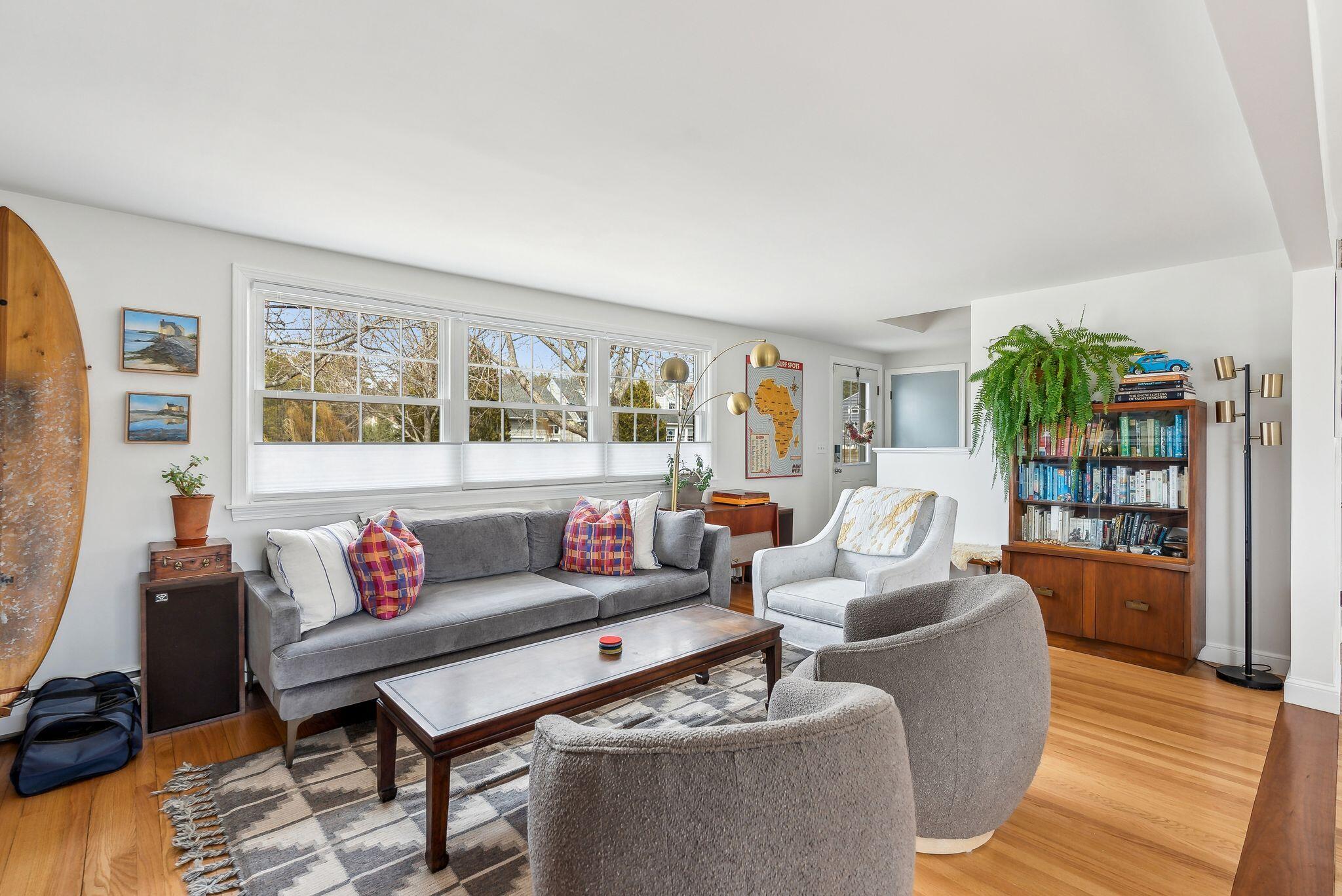 123 Wayside Road