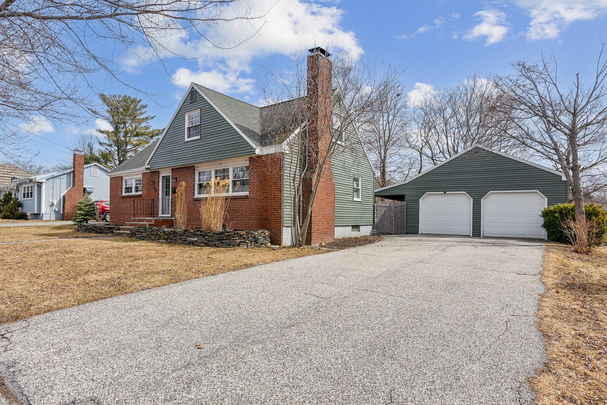 123 Wayside Road