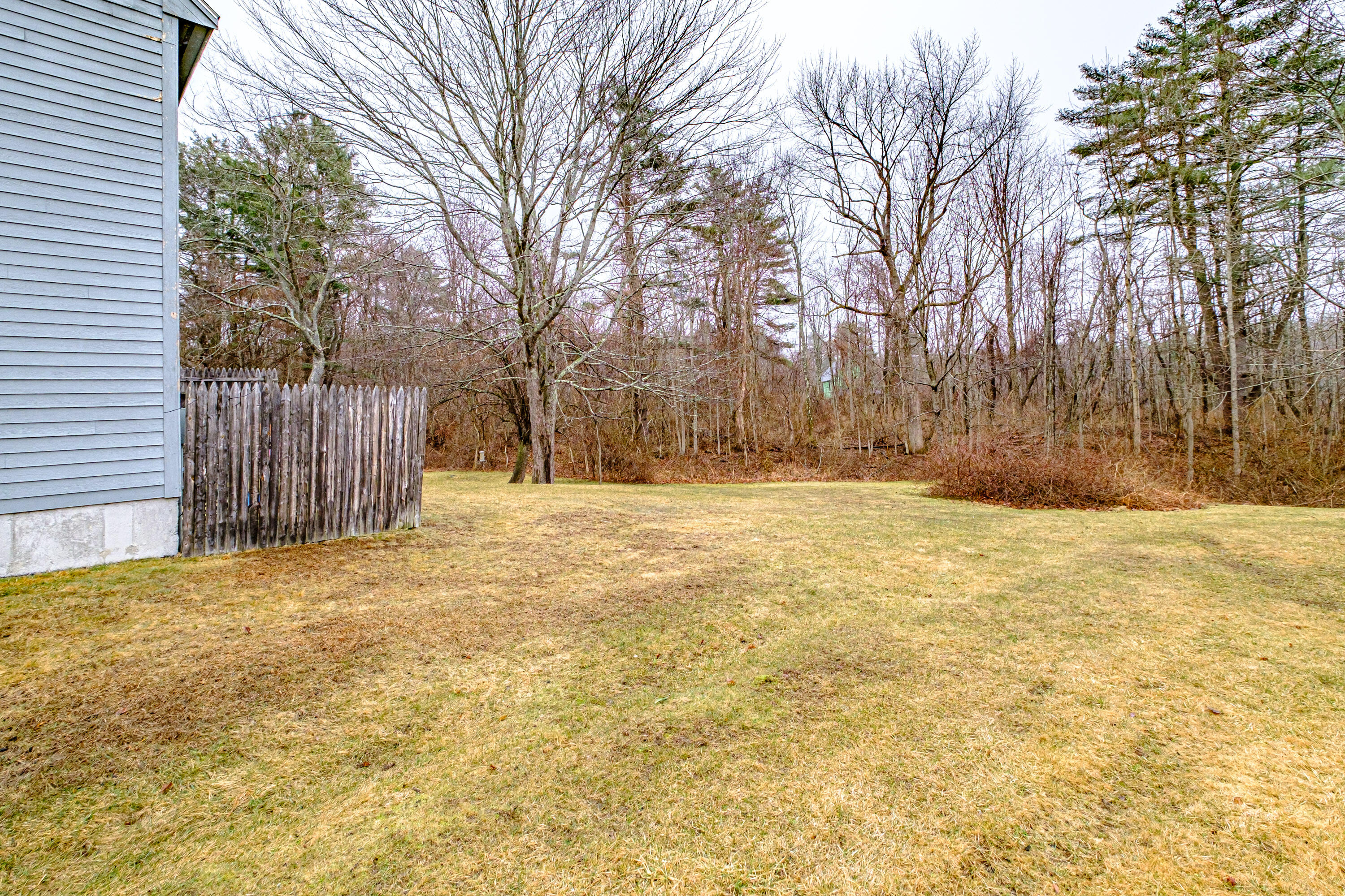101 Northwood Drive, 101