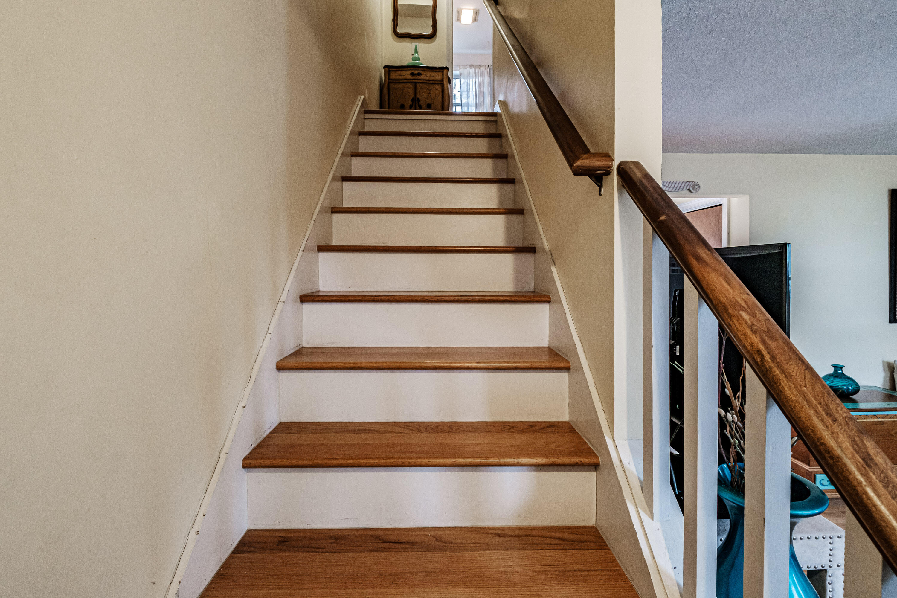 101 Northwood Drive, 101