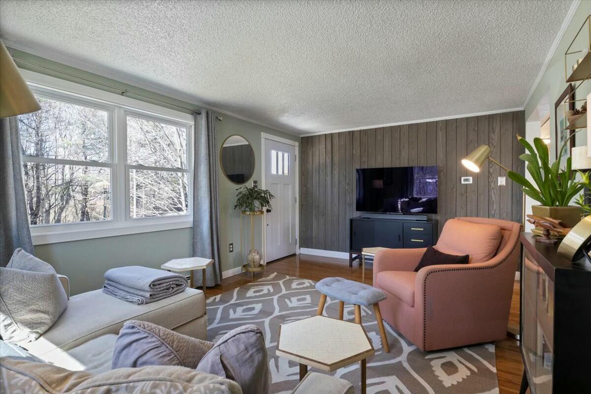 130 Dole Drive