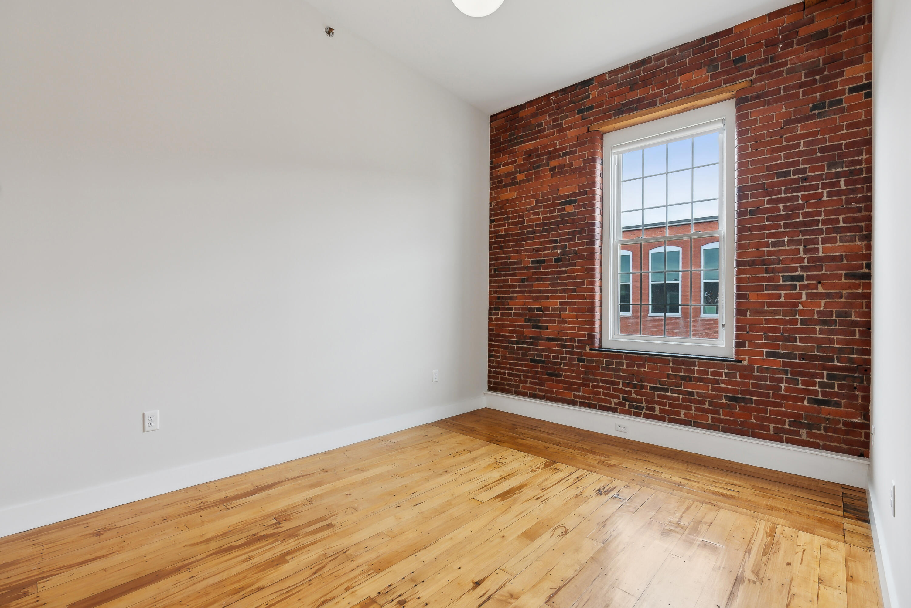 2 Main Street, 15-514