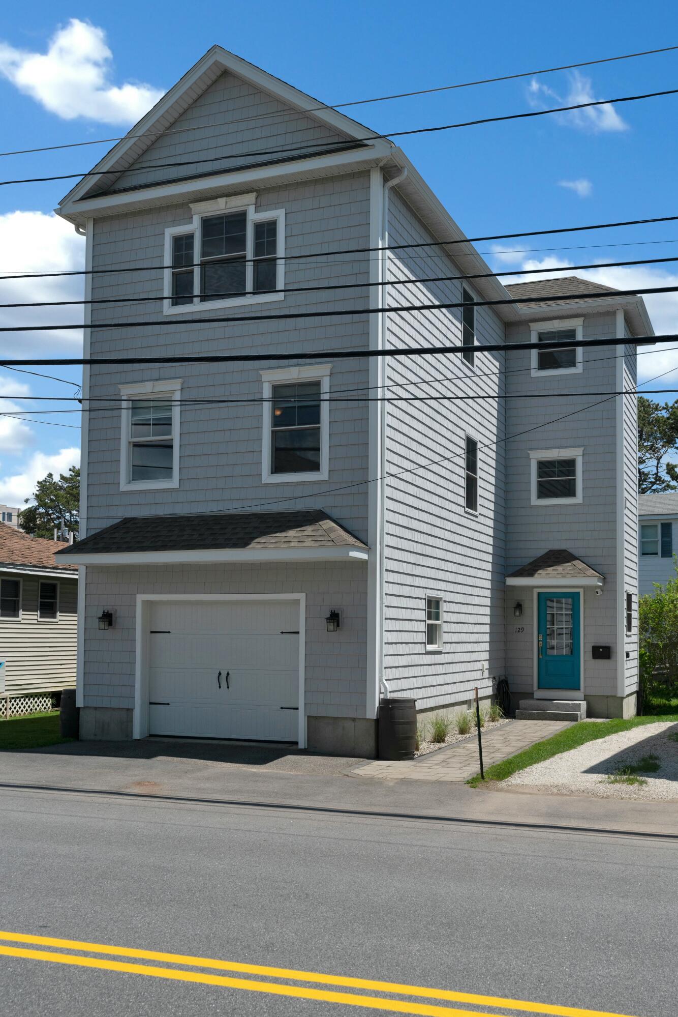 129 W West Grand Avenue