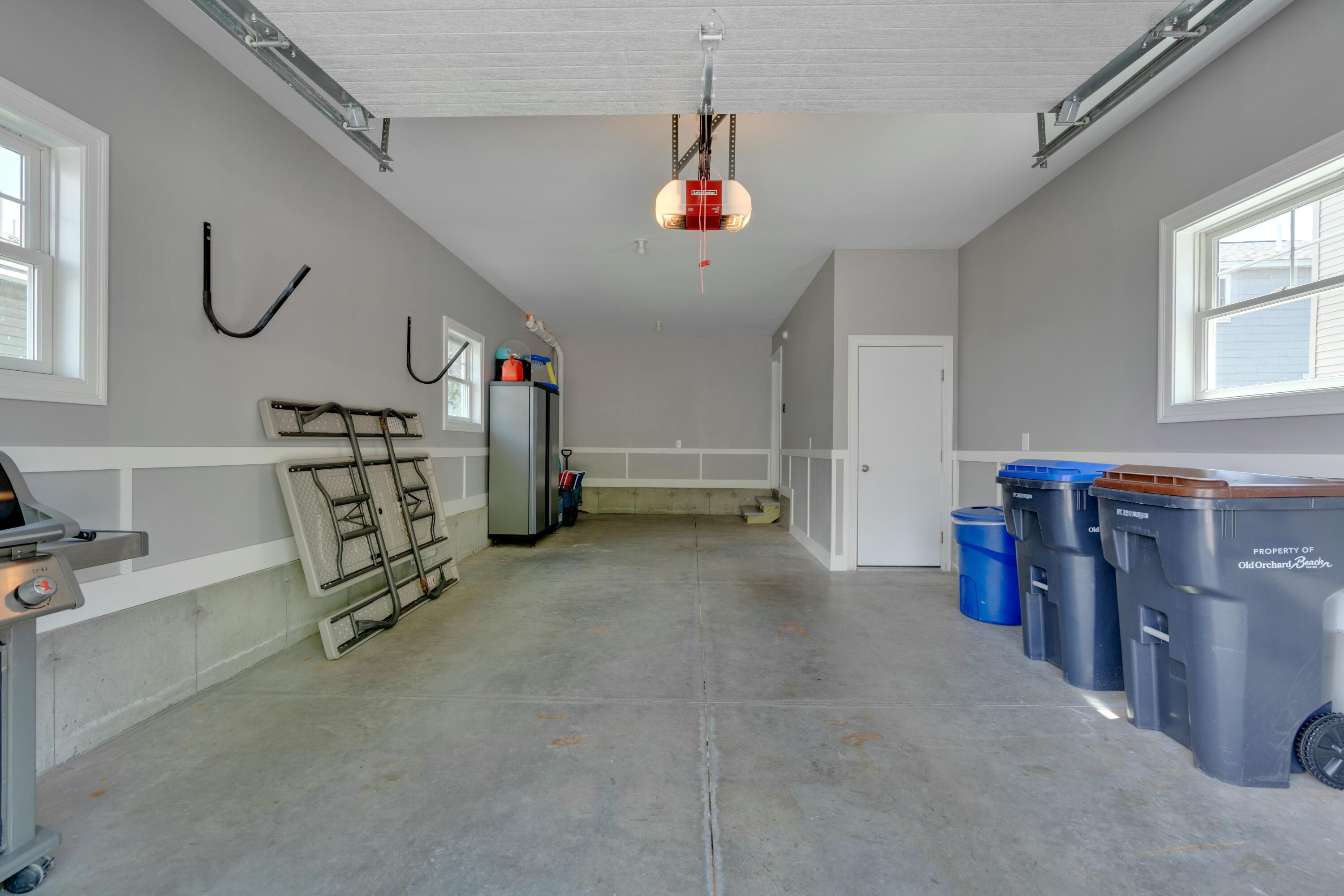 129 W West Grand Avenue